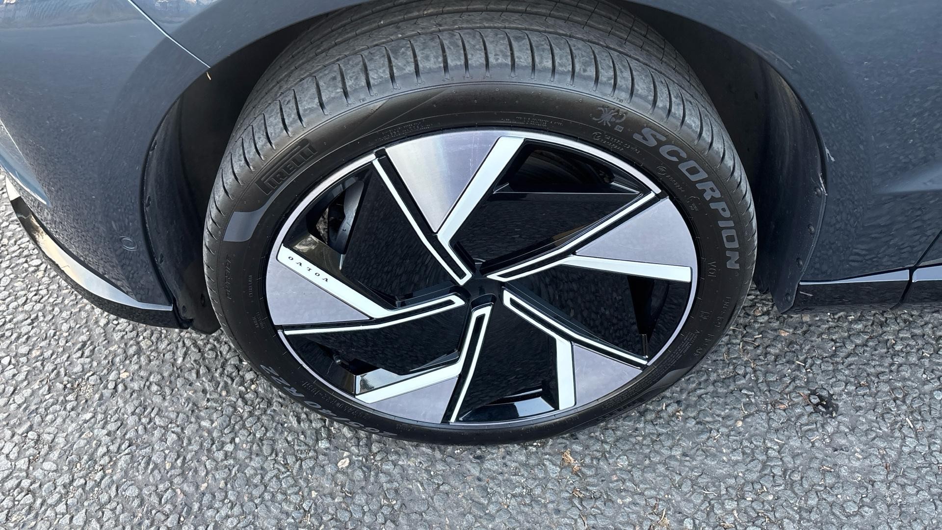 Volvo EX90 Image 38