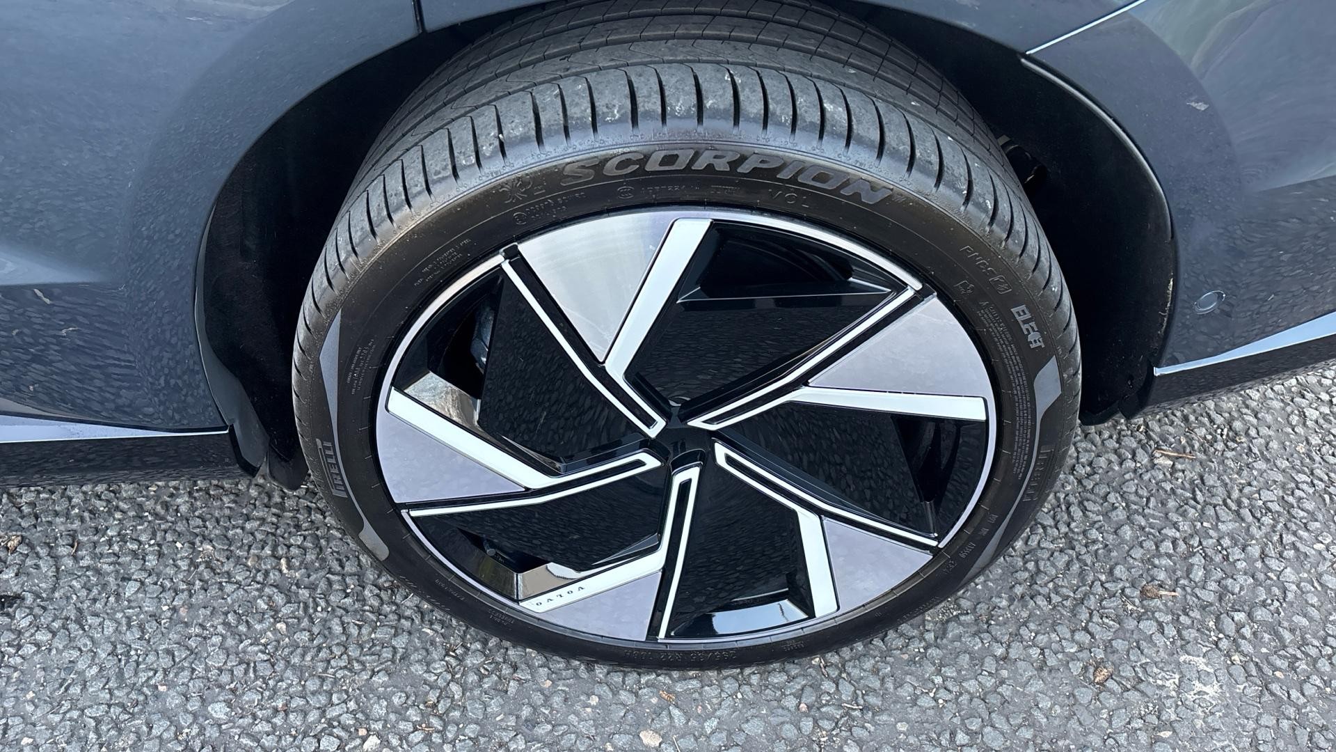 Volvo EX90 Image 39