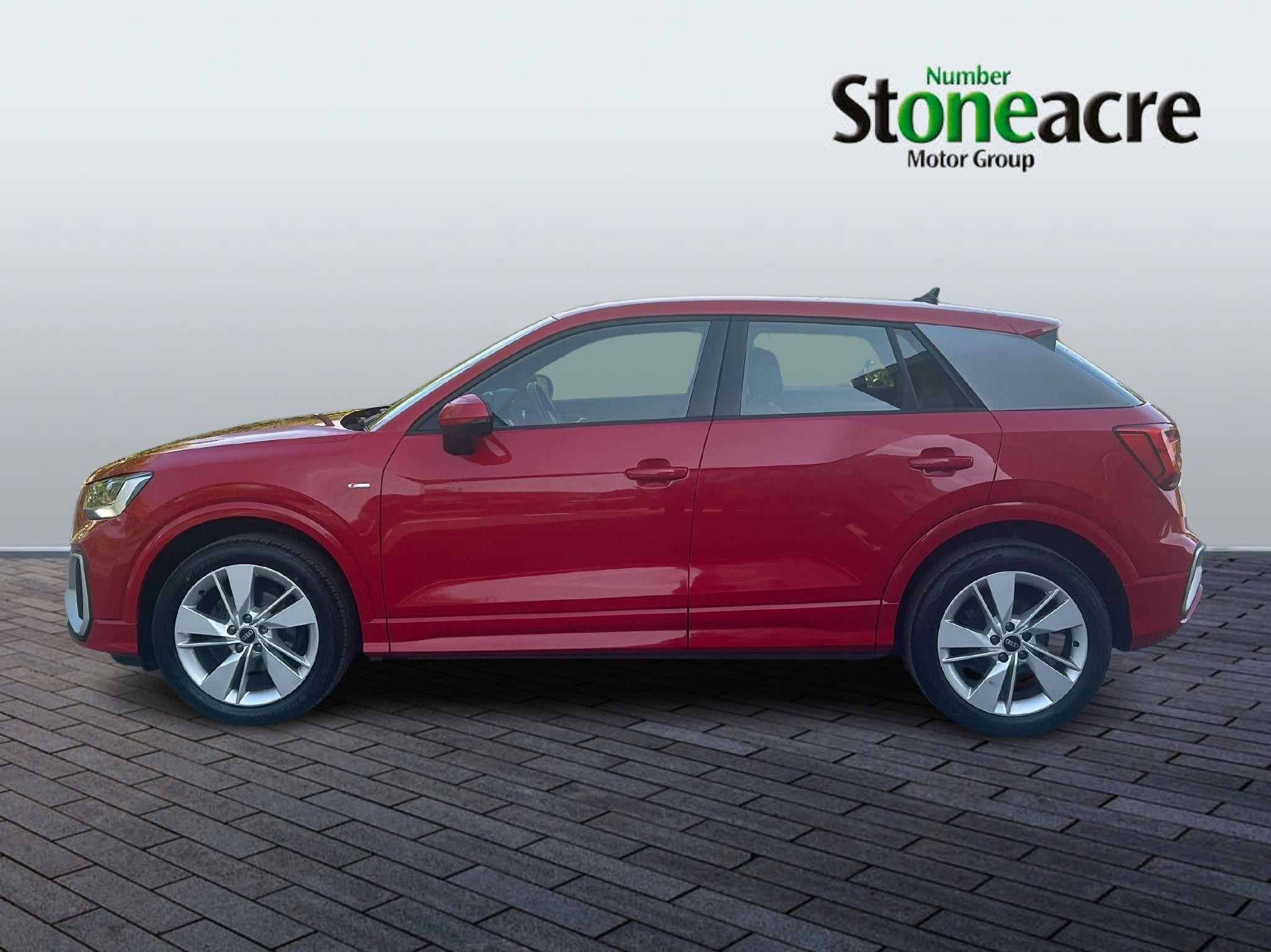 Audi Q2 Image 6