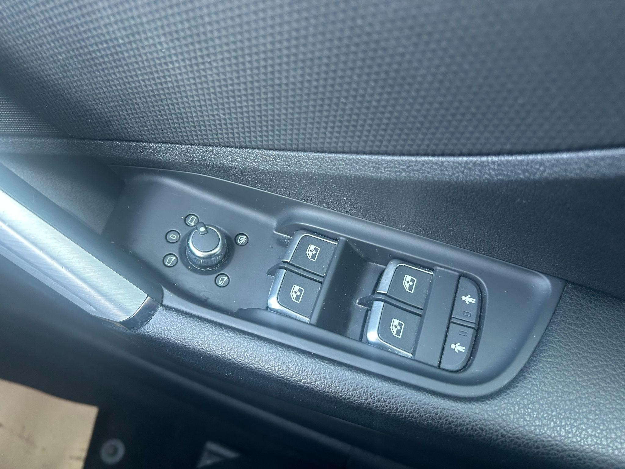 Audi Q2 Image 16