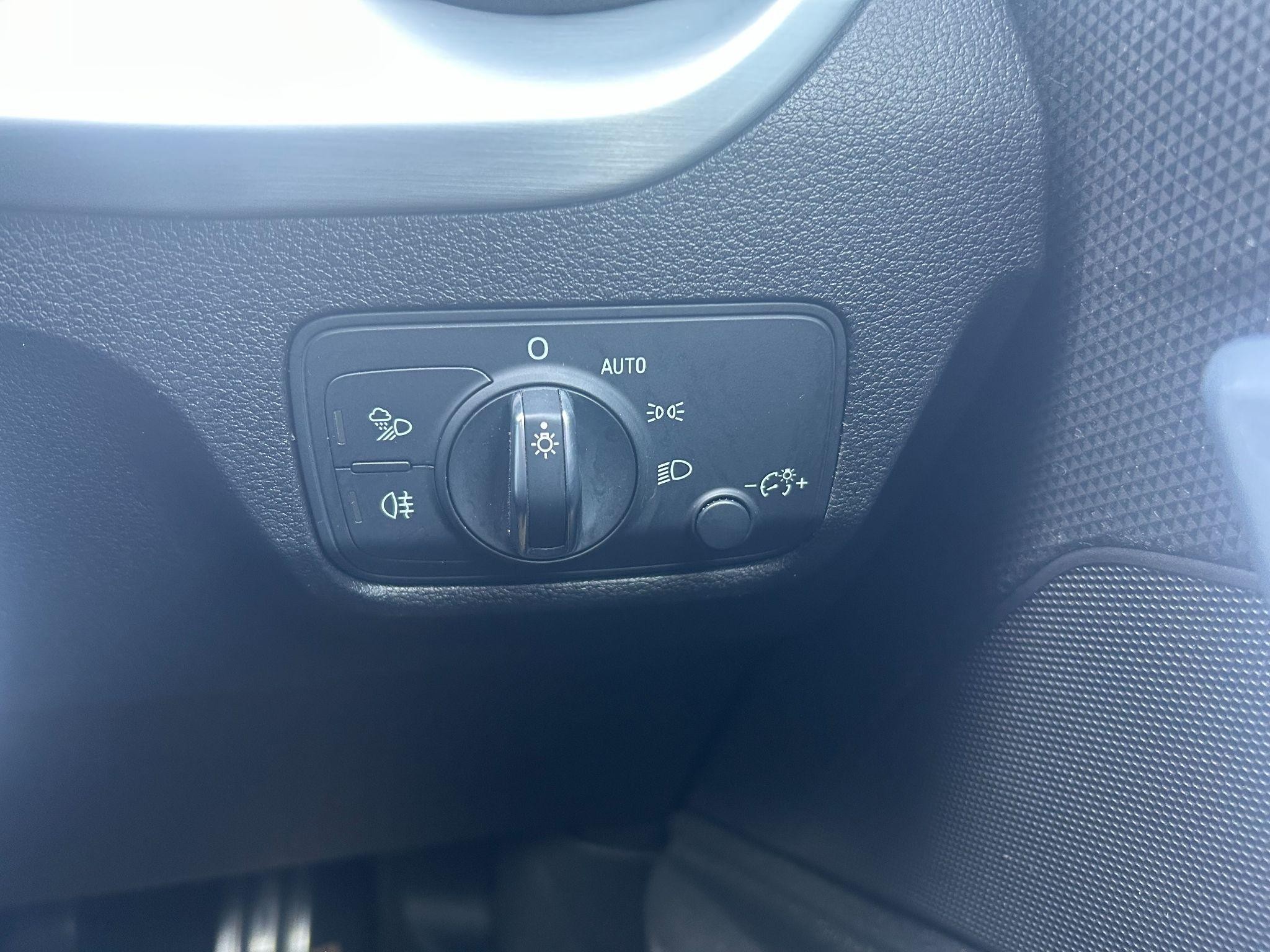 Audi Q2 Image 18