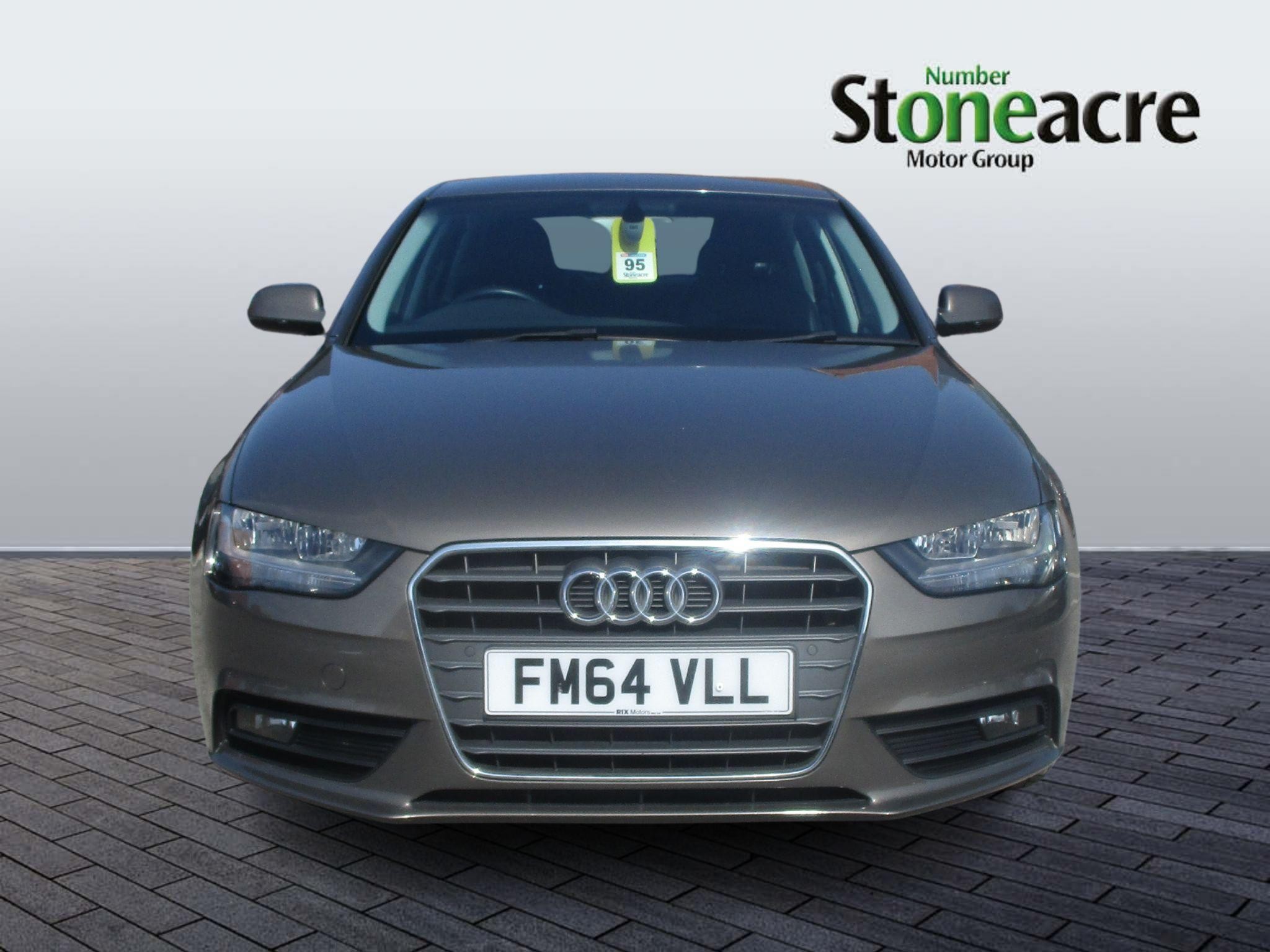 Audi A4 Image 2