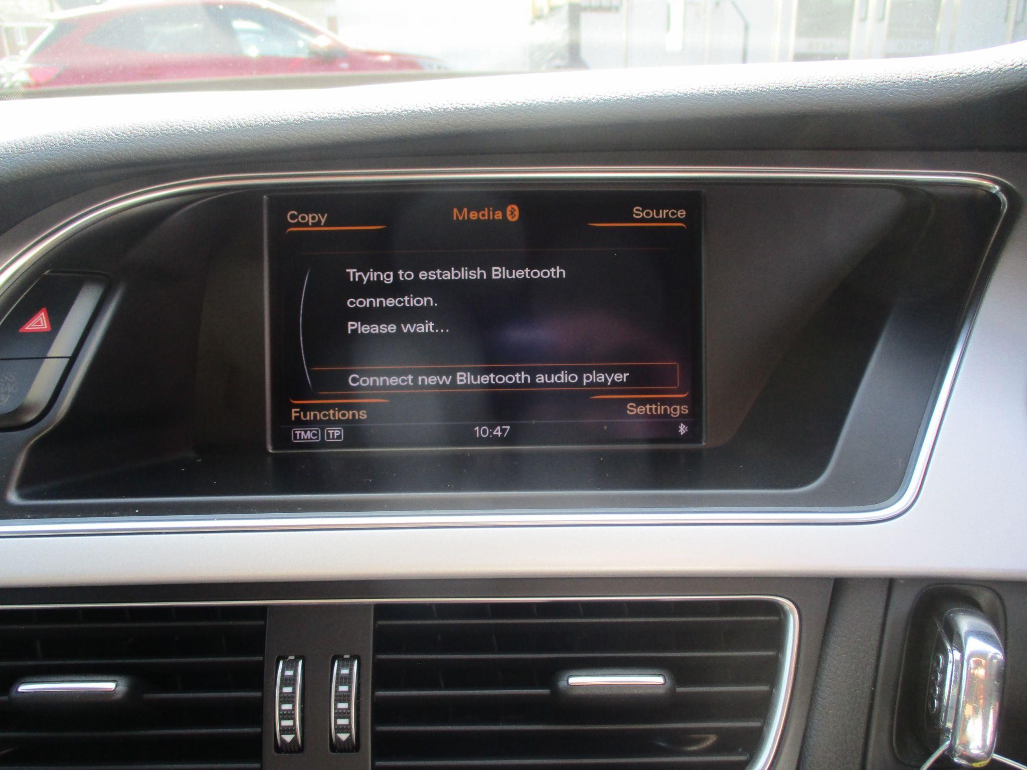 Audi A4 Image 27