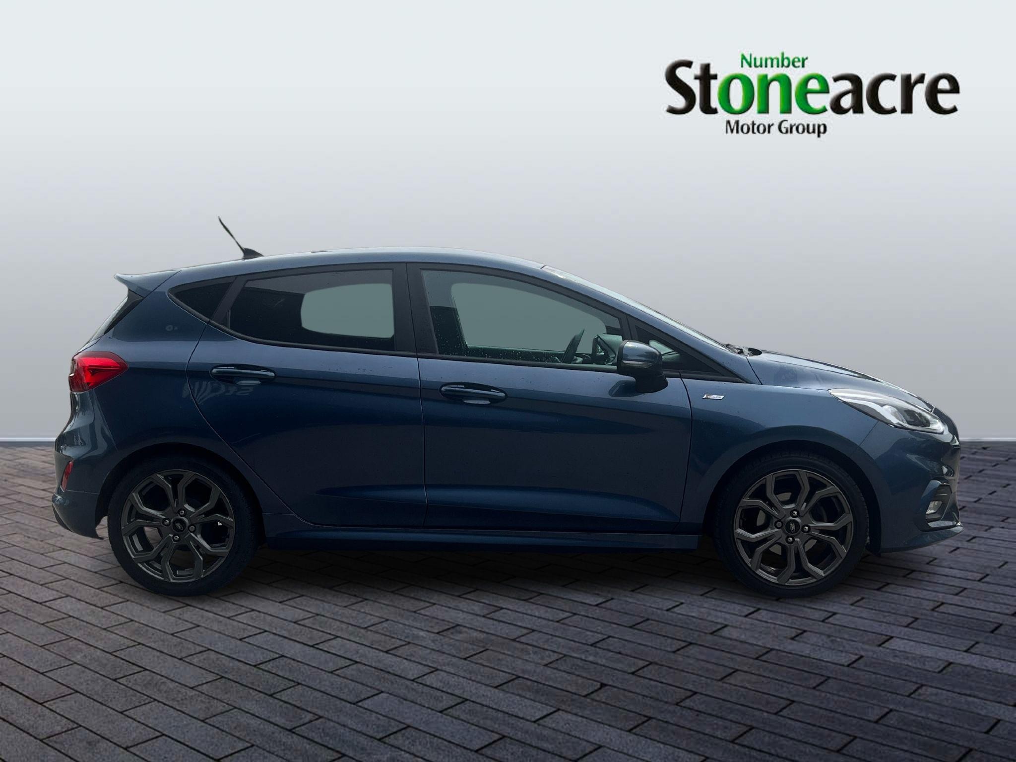 Ford Fiesta Image 2