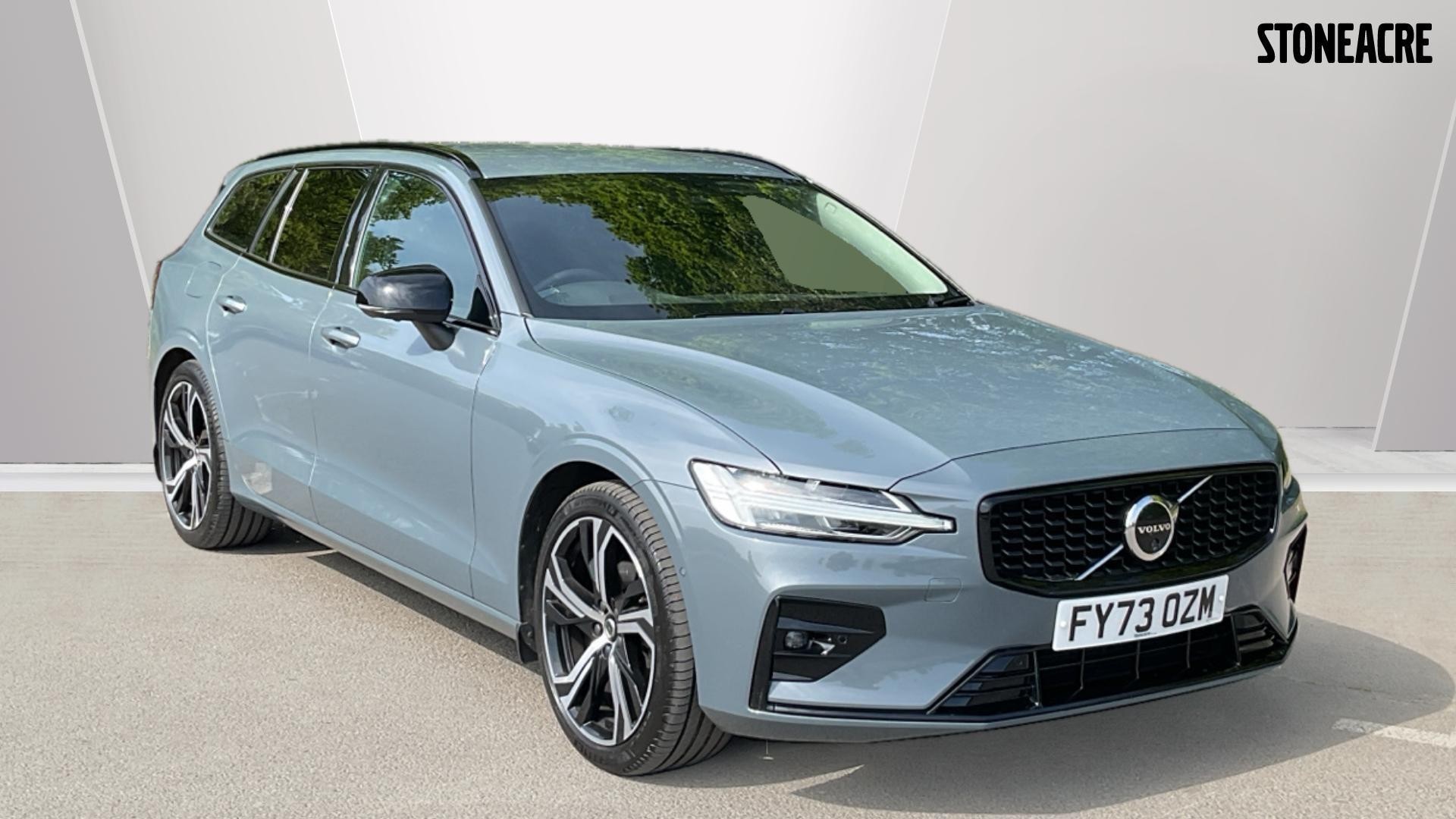 Volvo V60 Image 1
