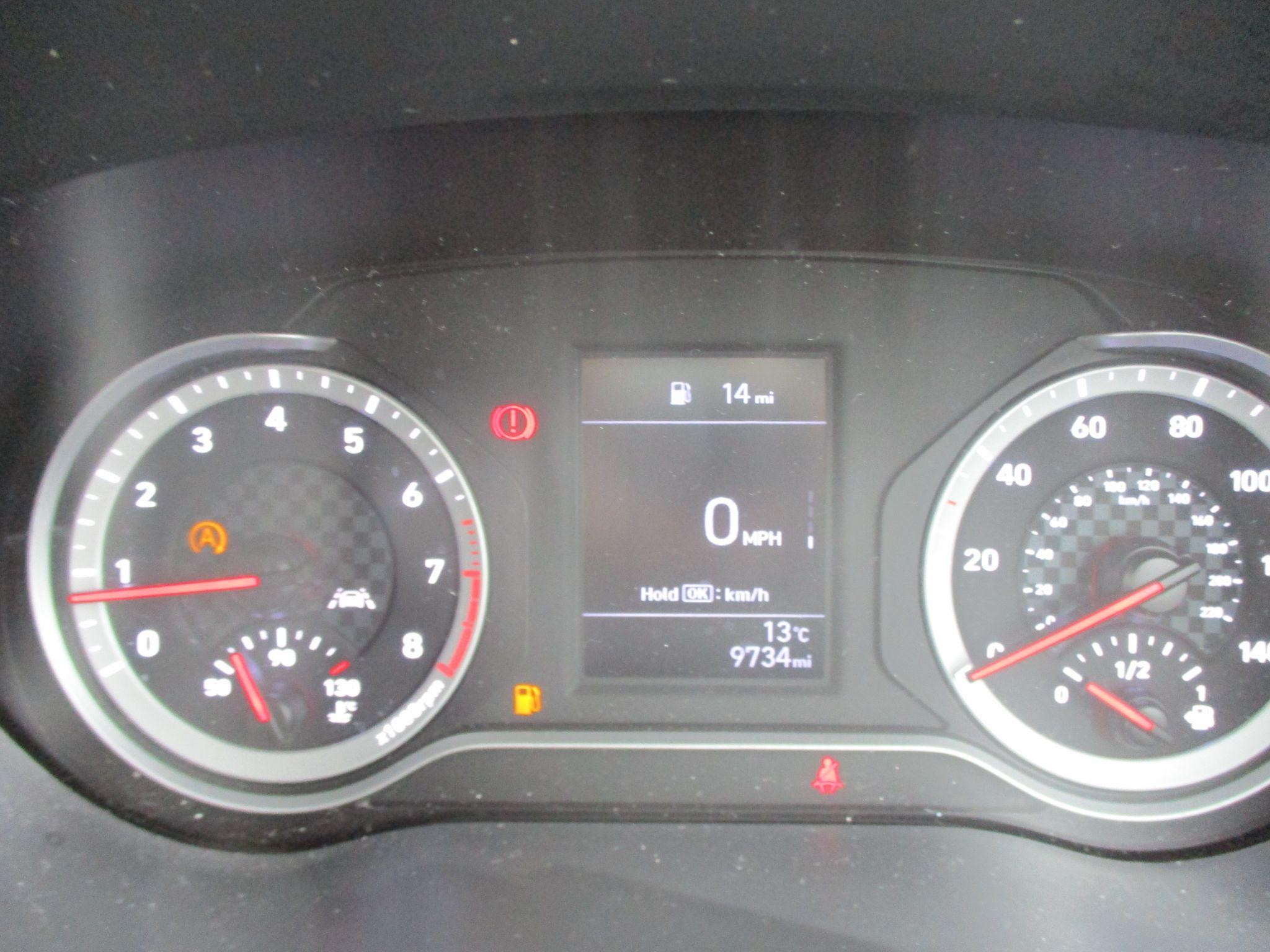 Hyundai i10 Image 14