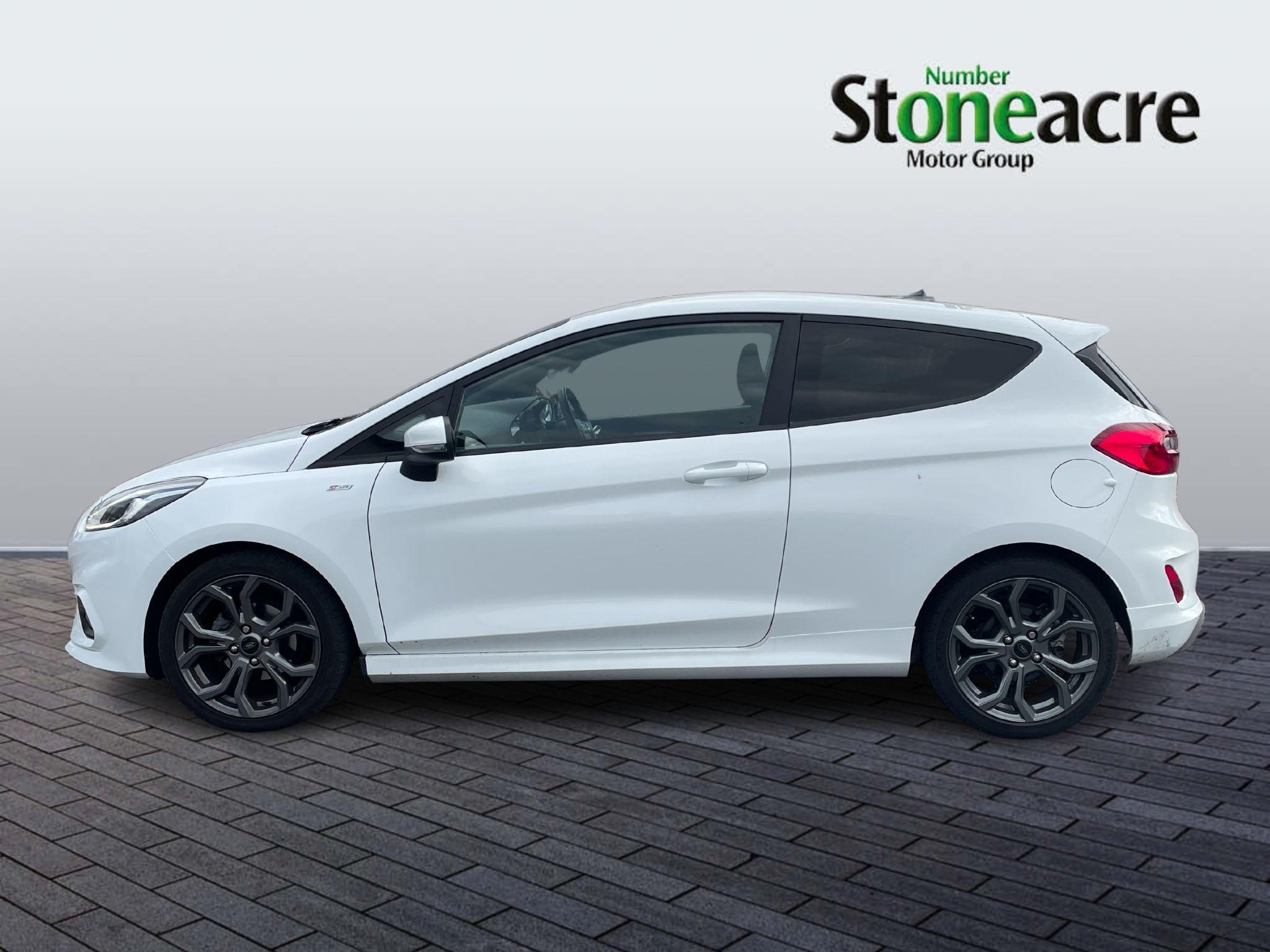 Ford Fiesta Image 6