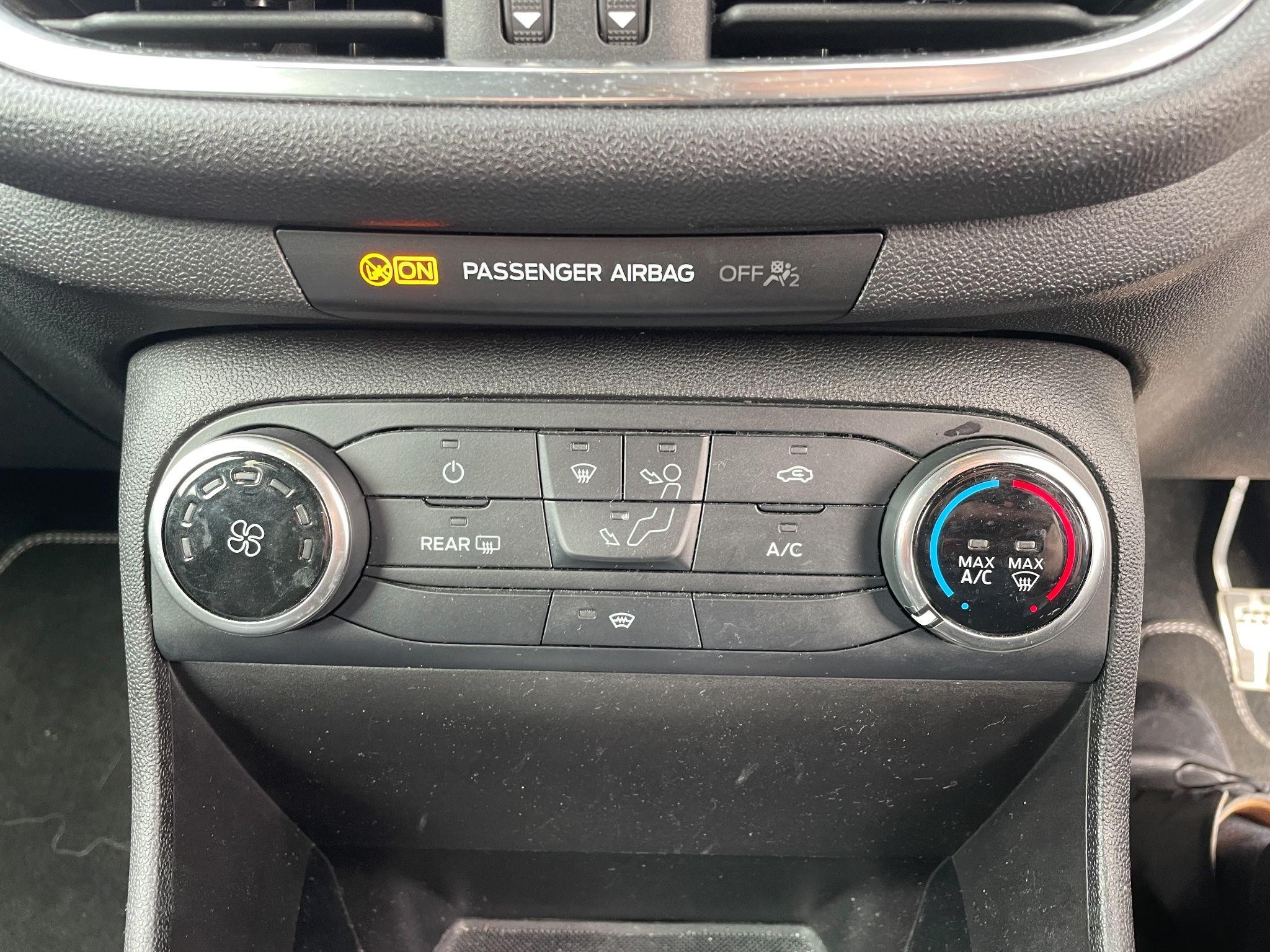 Ford Fiesta Image 15