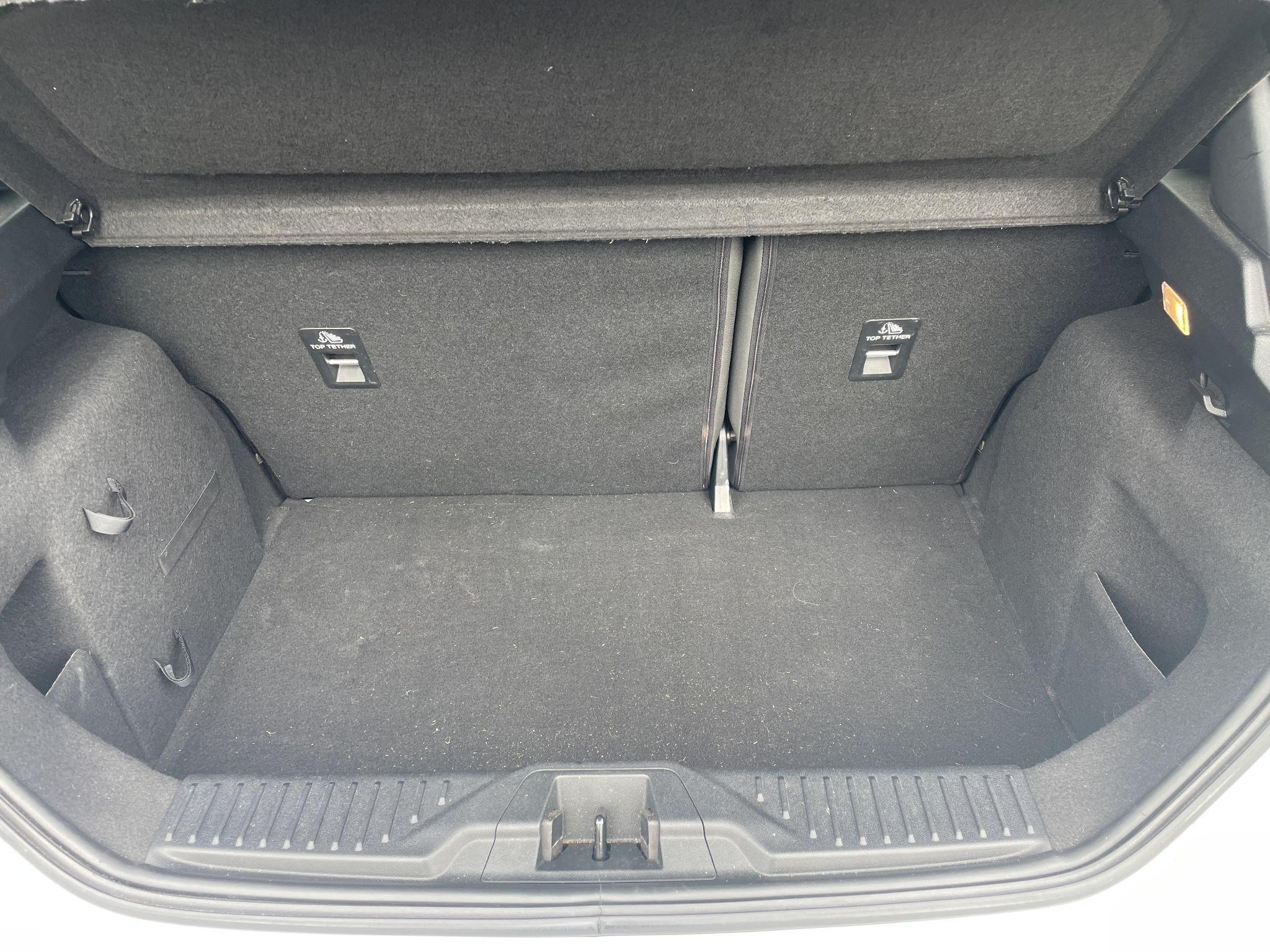Ford Fiesta Image 20