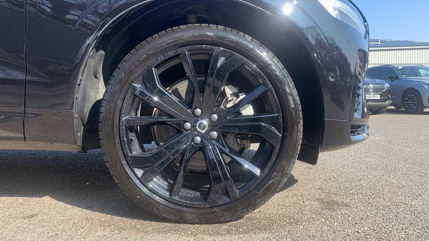Volvo XC60 Image 16