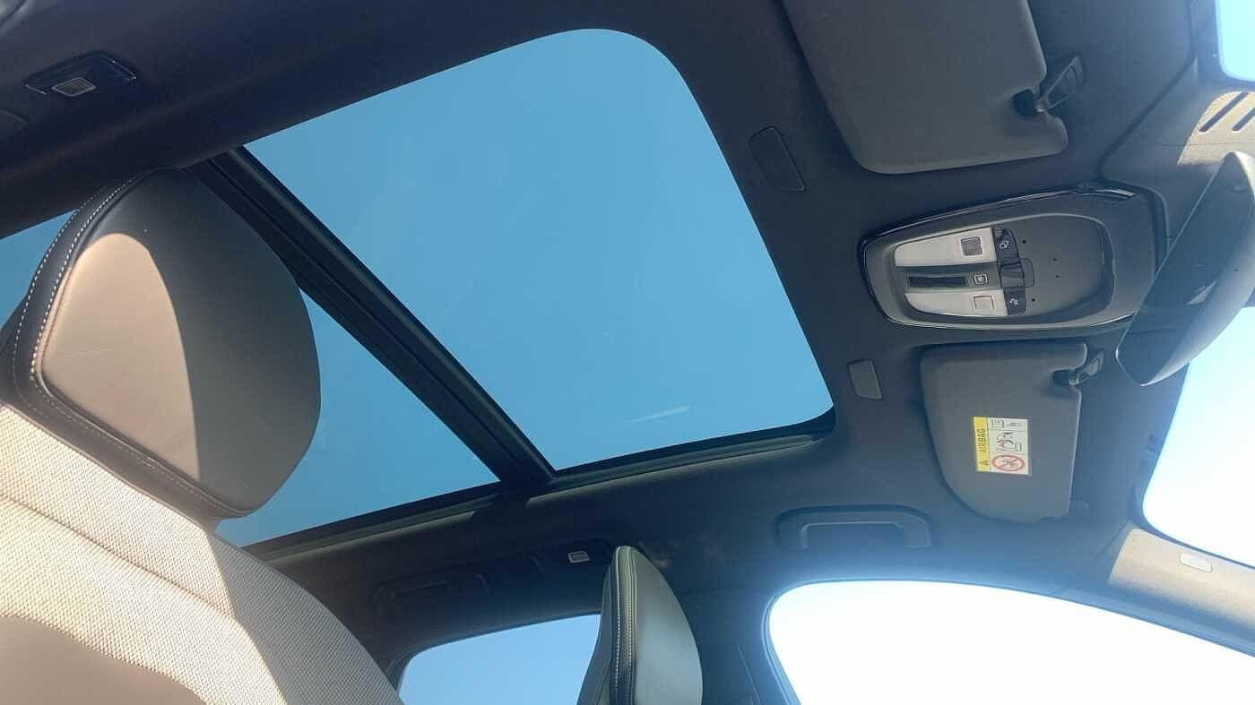 Volvo XC60 Image 36