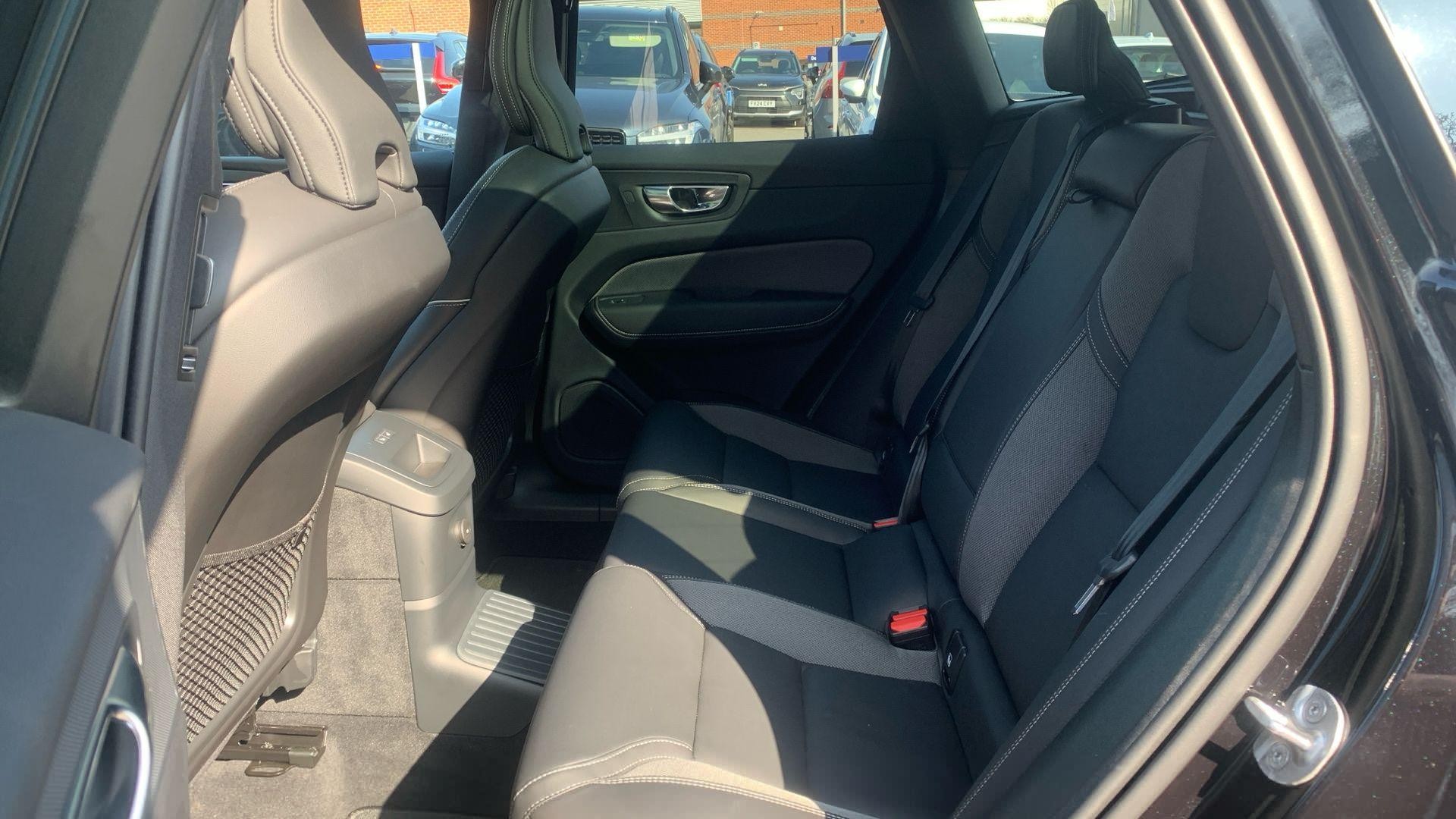 Volvo XC60 Image 60