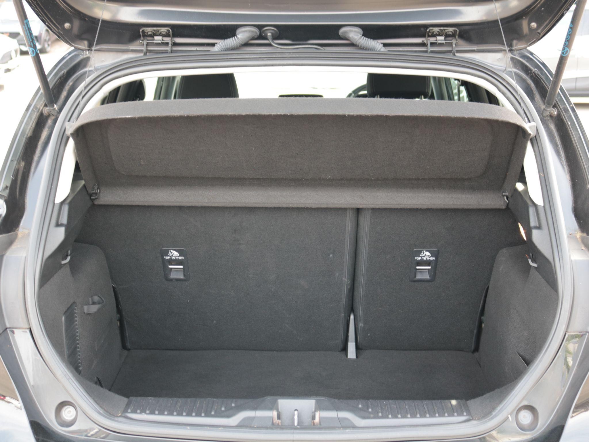 Ford Fiesta Image 10