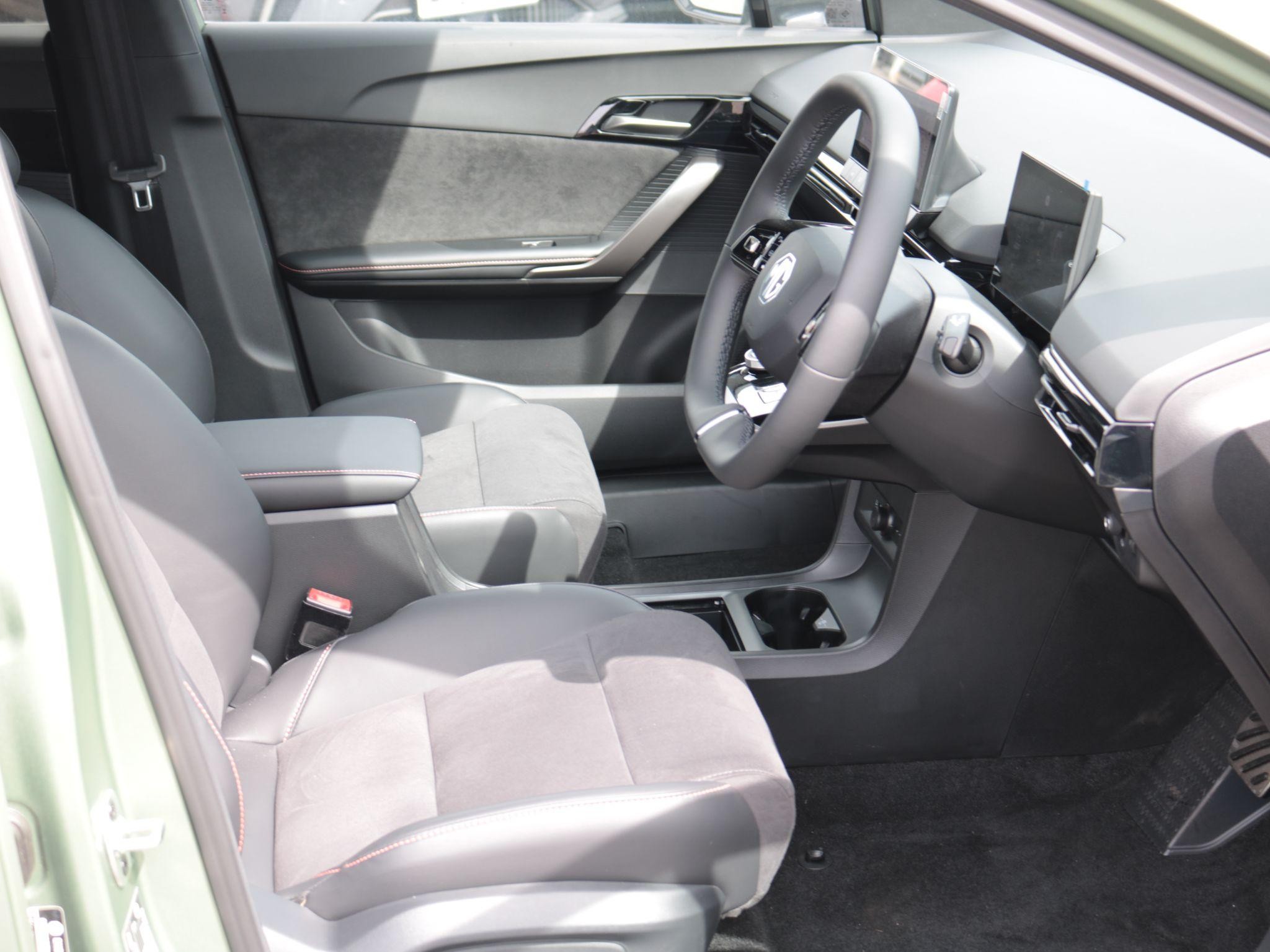 MG4 EV XPOWER Image 11