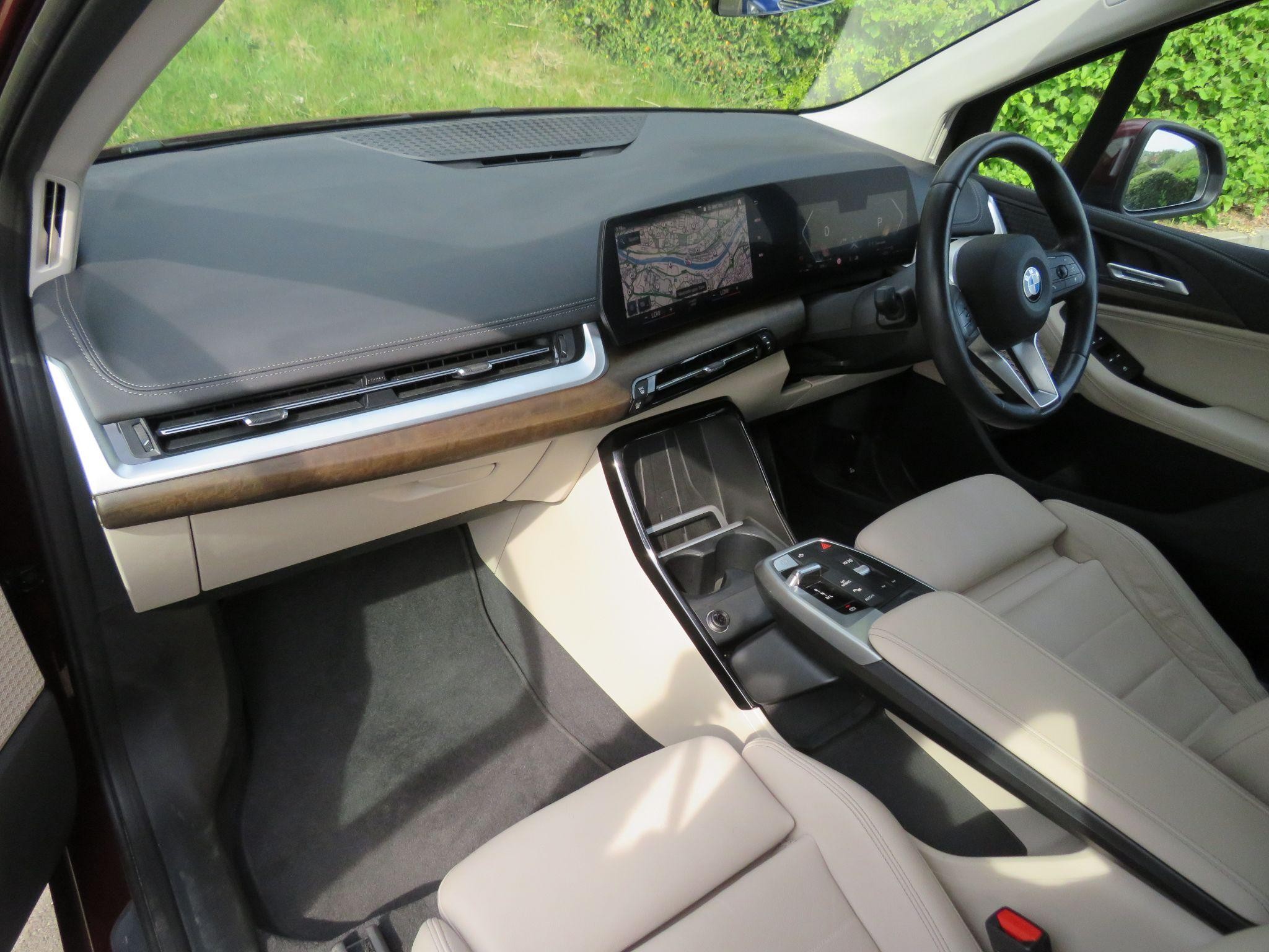 BMW 2 Series Active Tourer Image 15