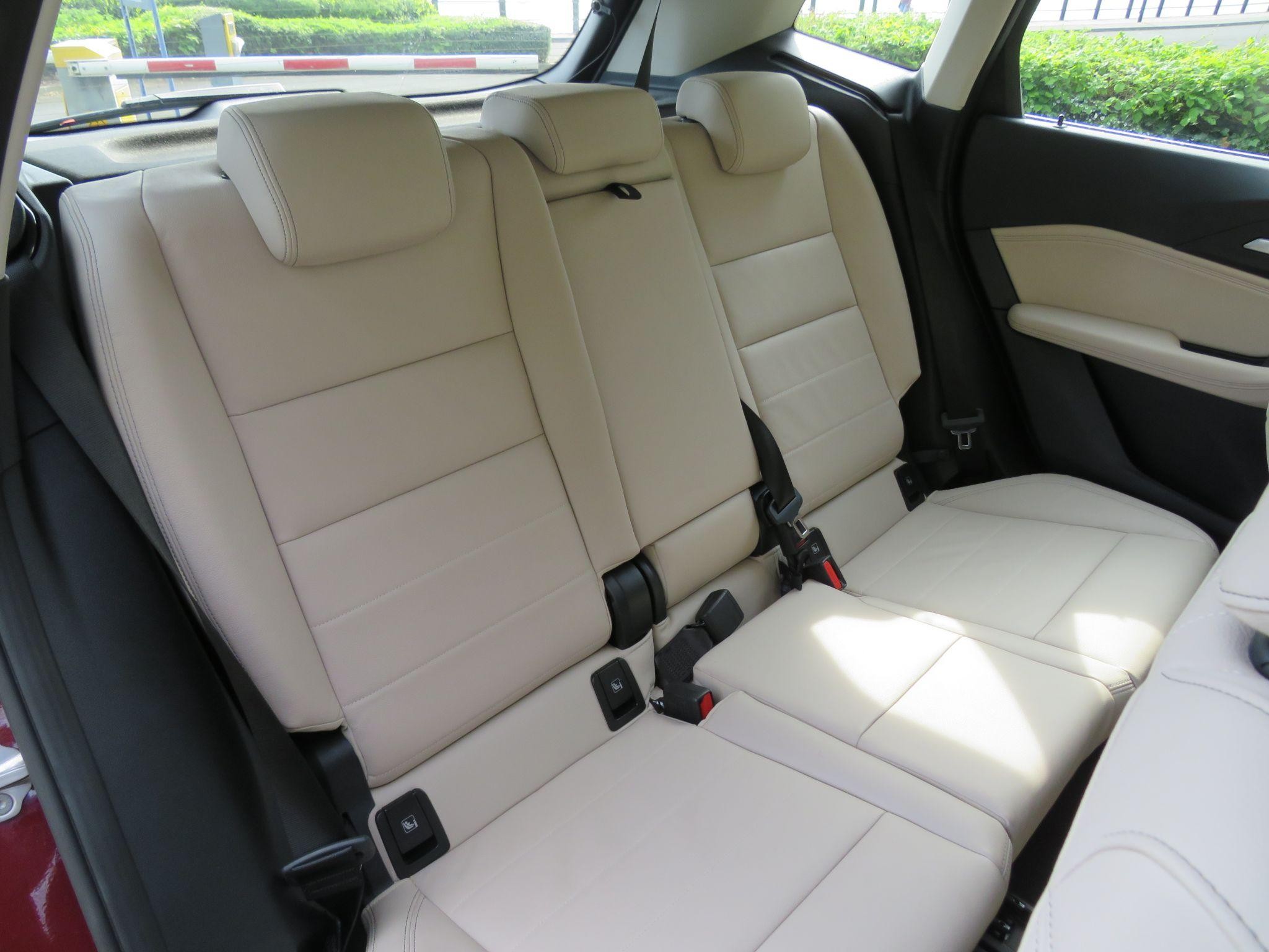BMW 2 Series Active Tourer Image 19