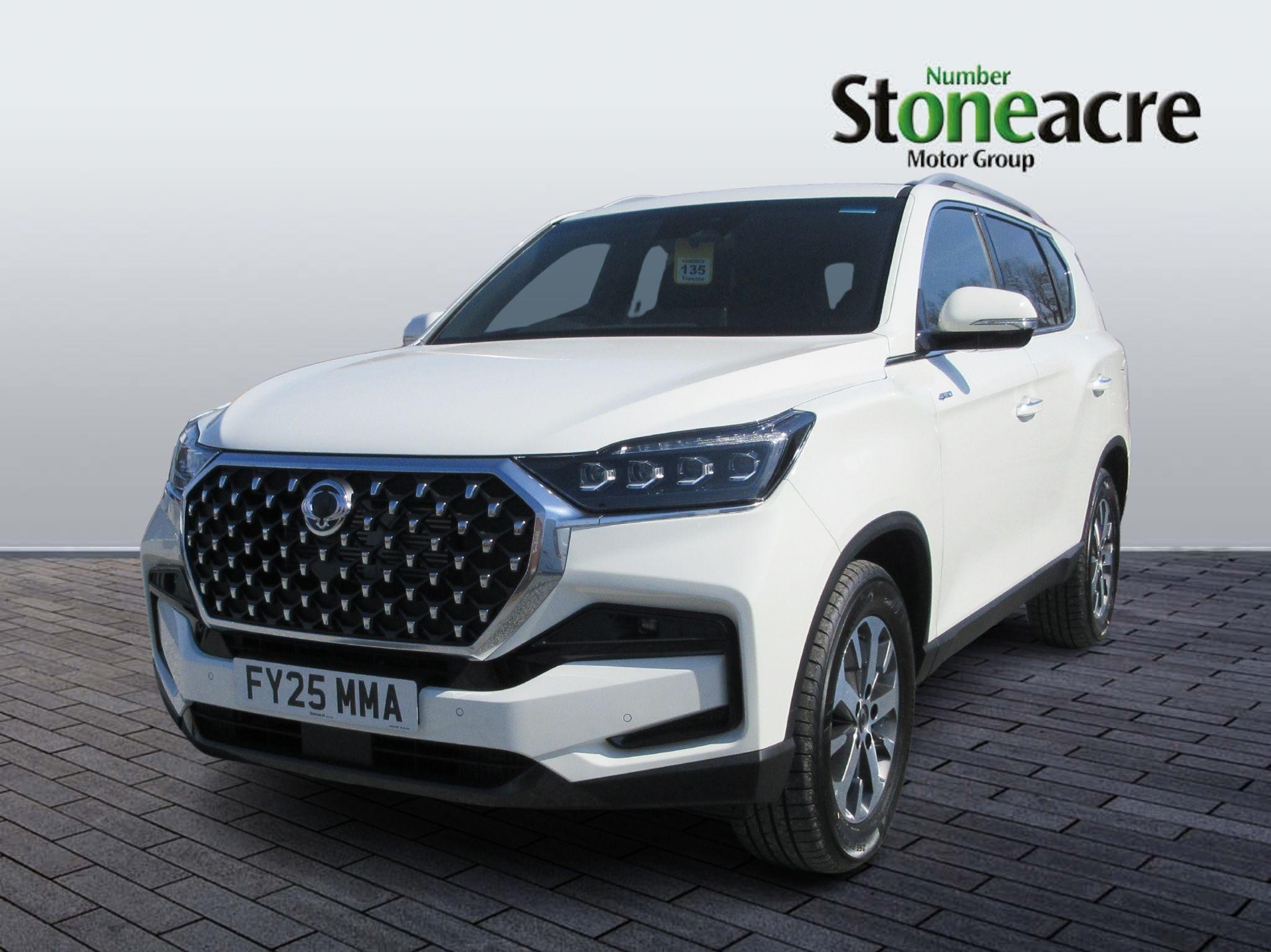 KGM Rexton Image 2