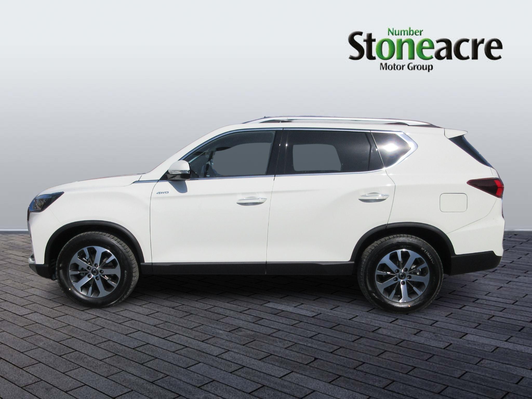 KGM Rexton Image 7