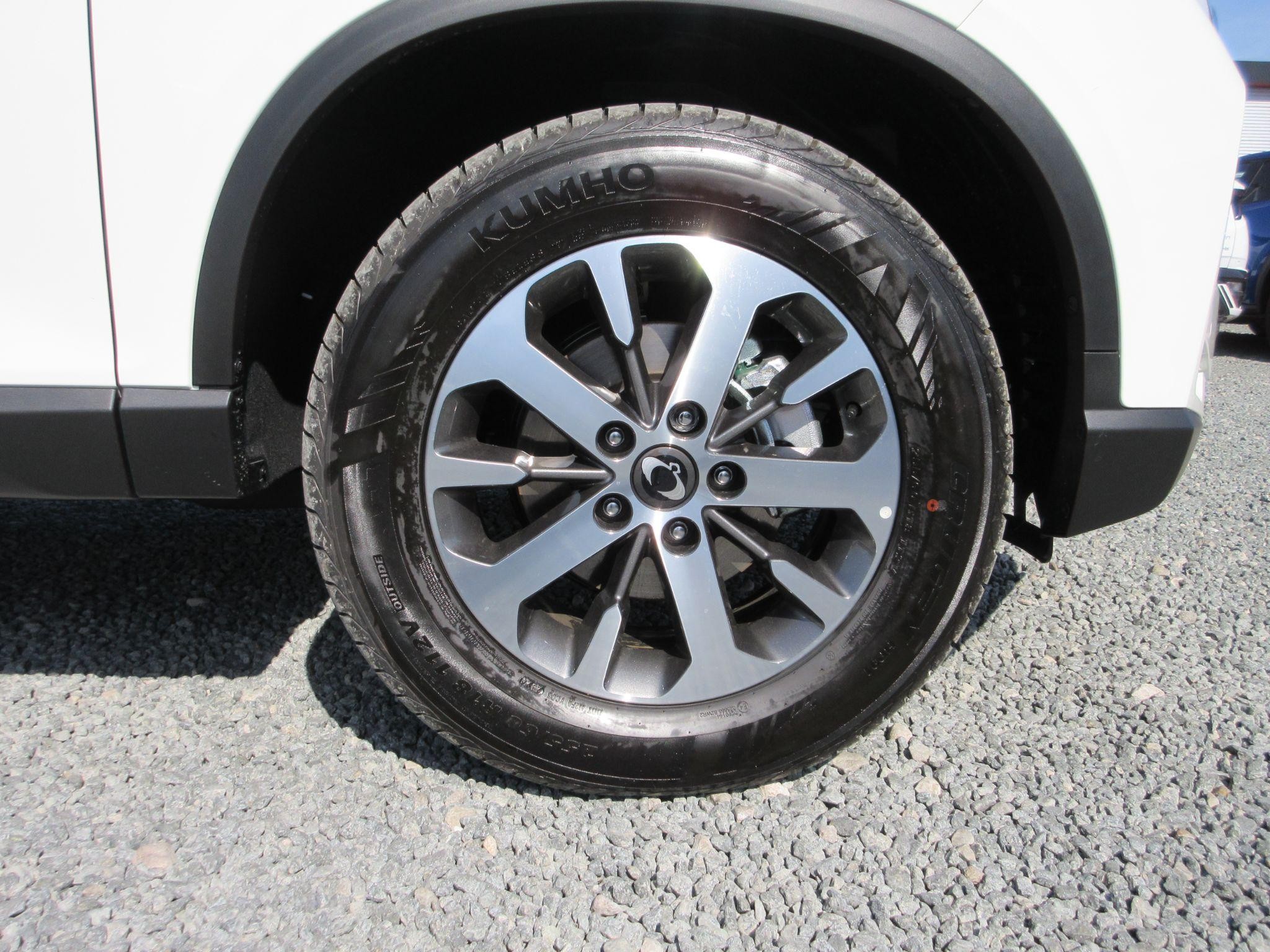KGM Rexton Image 9