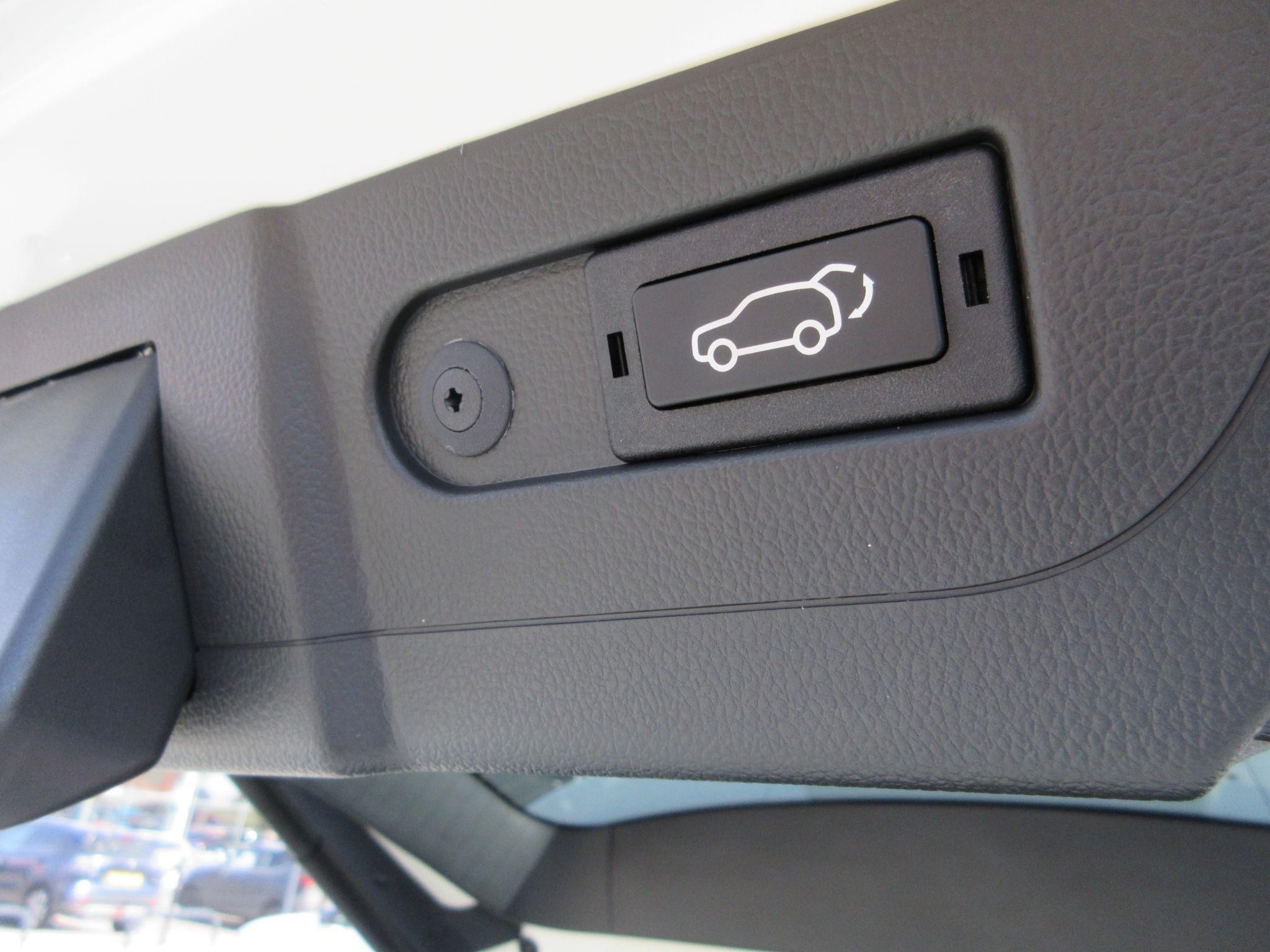 KGM Rexton Image 30