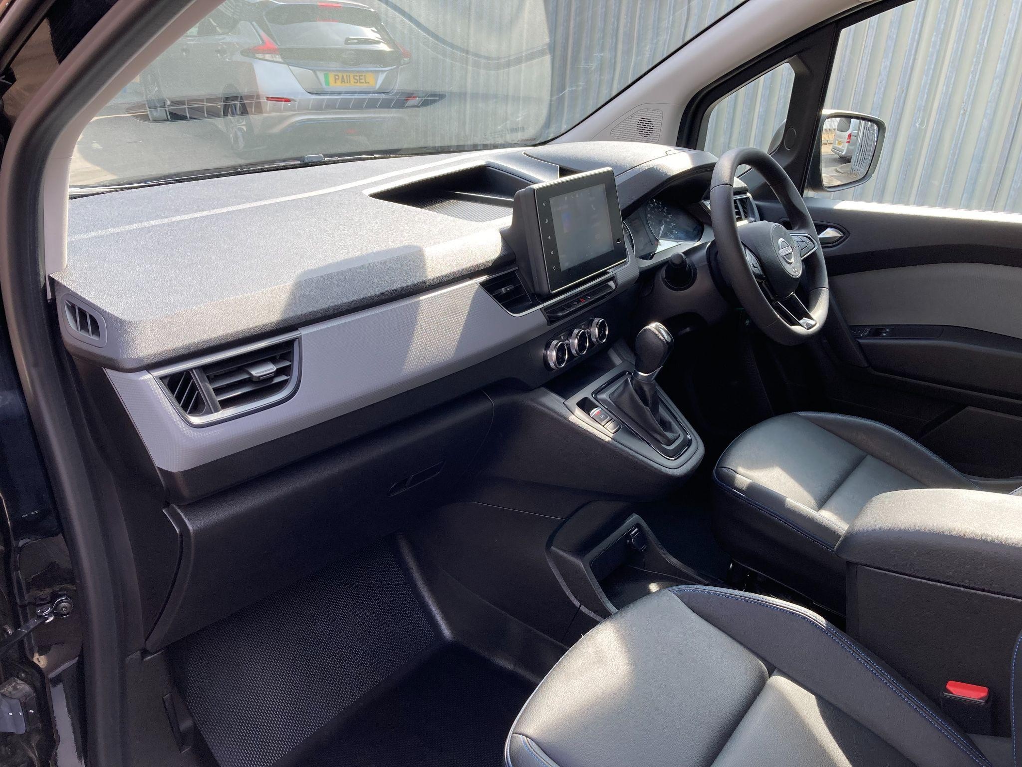 Nissan Townstar Image 9