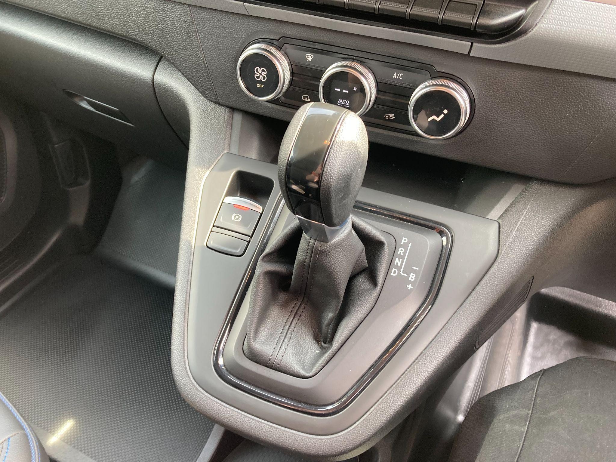 Nissan Townstar Image 30