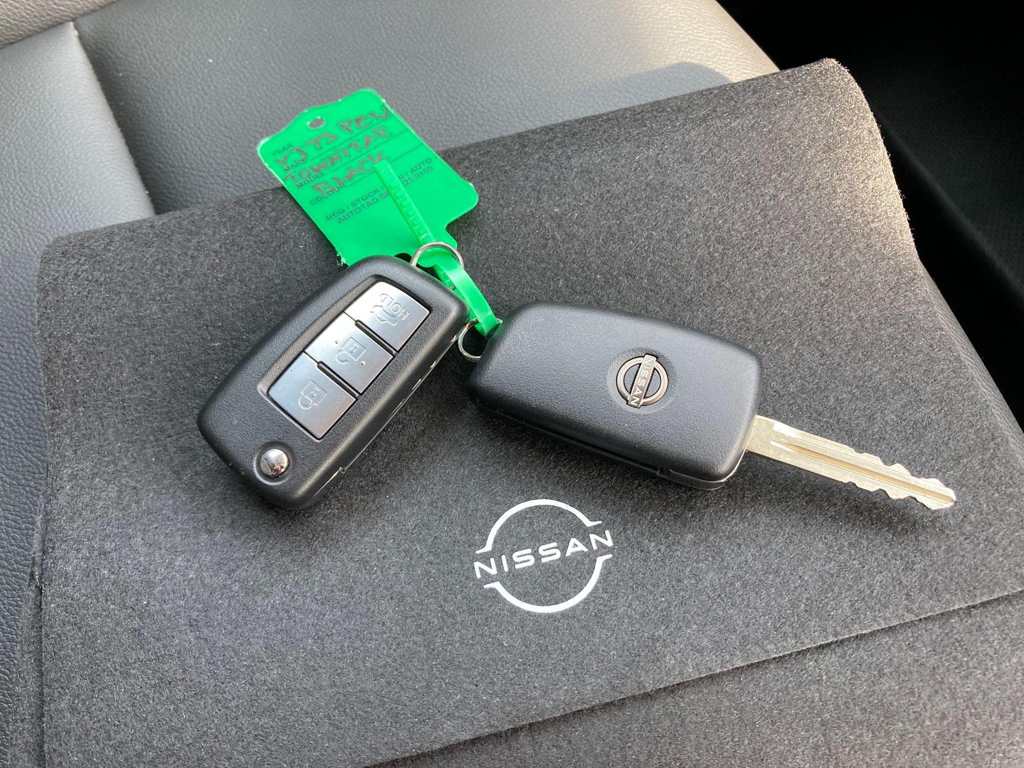 Nissan Townstar Image 35