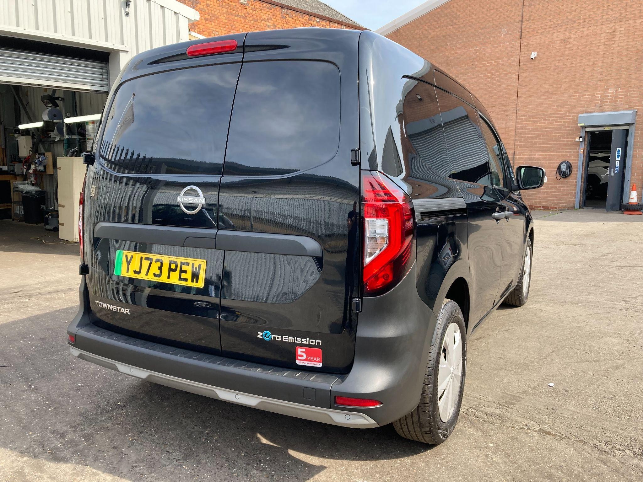 Nissan Townstar Image 54