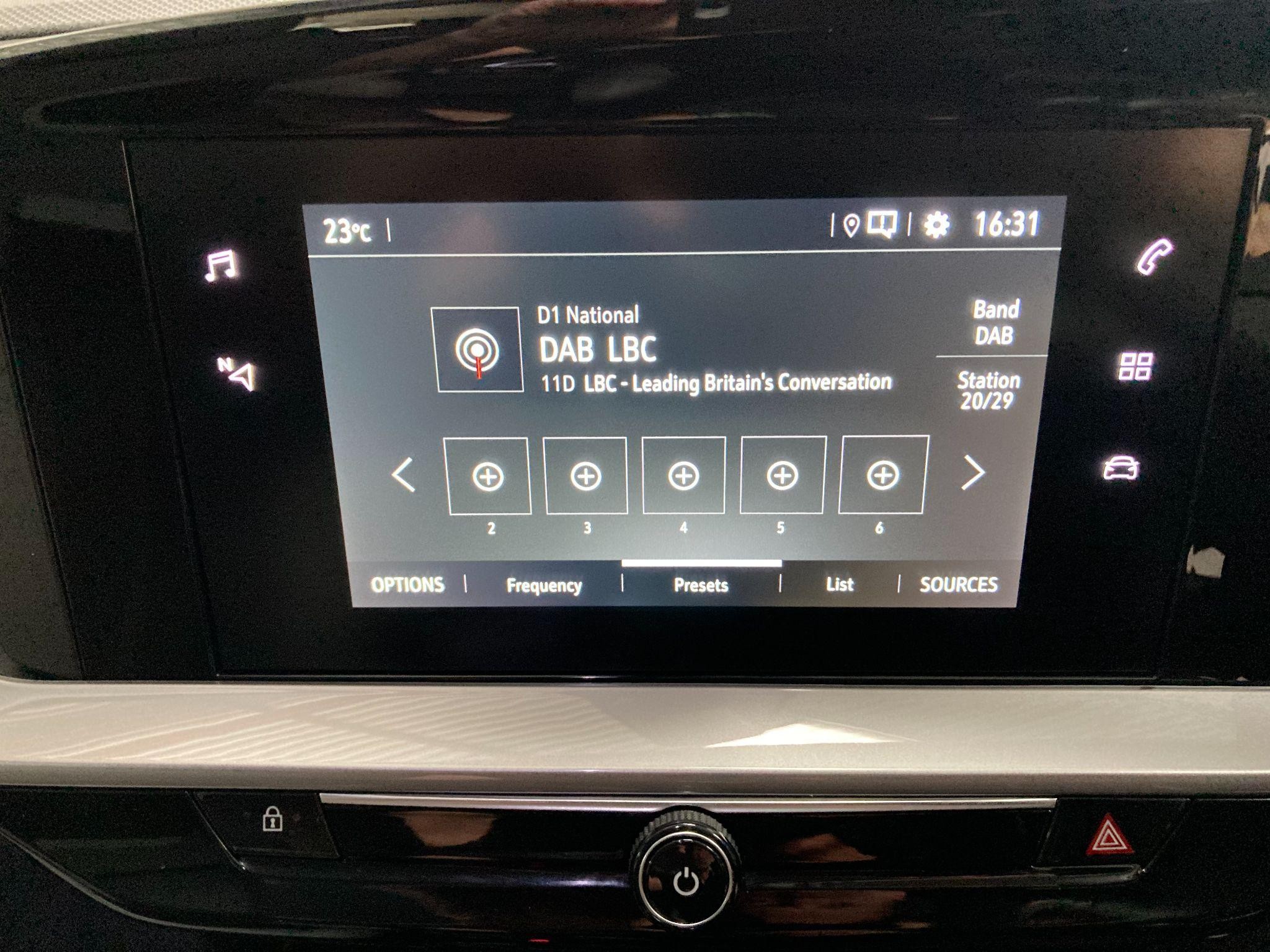 Vauxhall Mokka Image 48