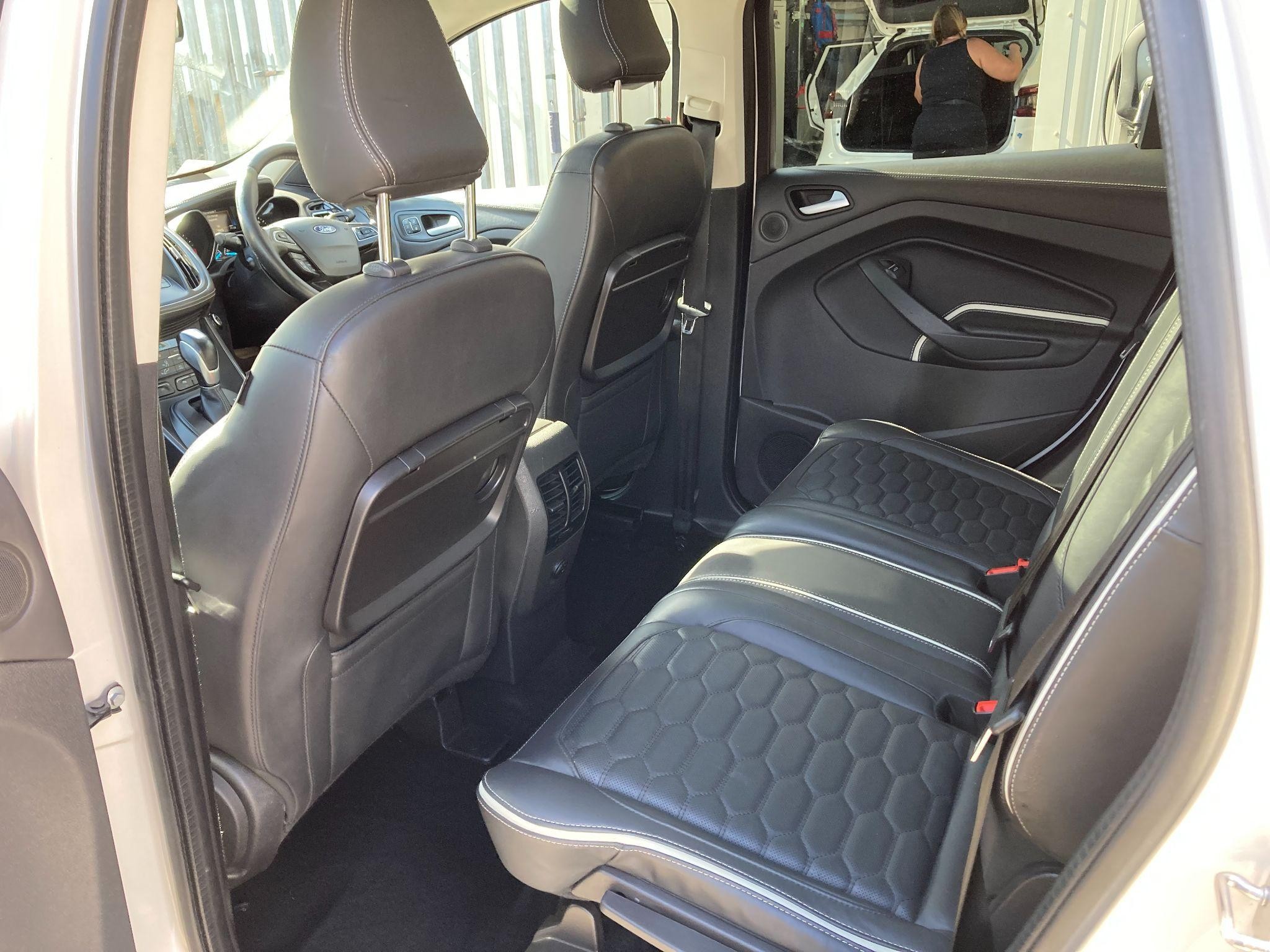Ford Kuga Image 12