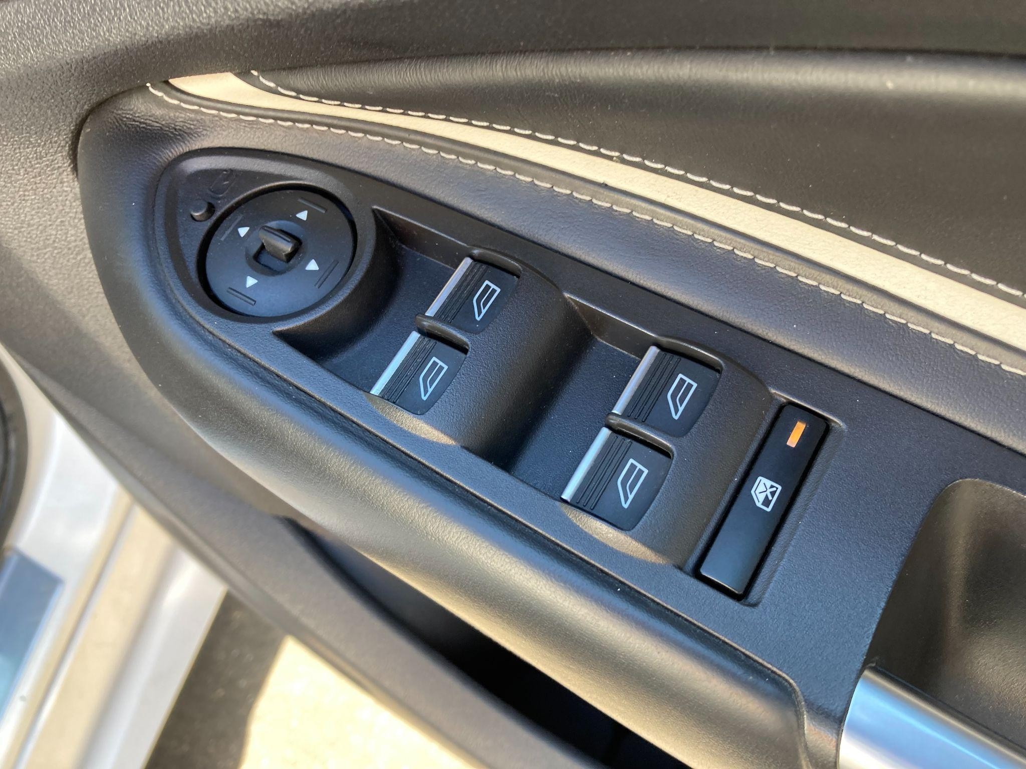 Ford Kuga Image 46