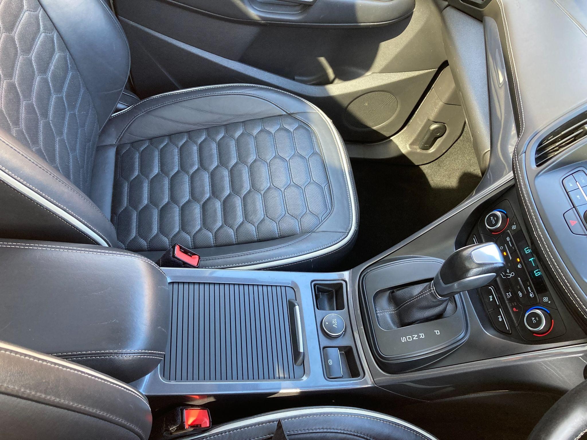Ford Kuga Image 59