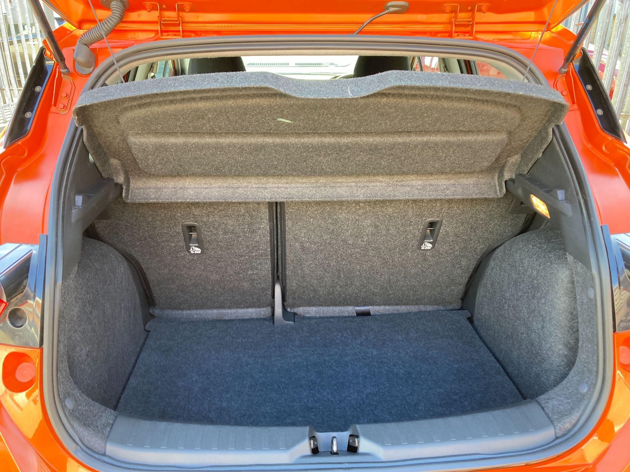 Nissan Micra Image 12