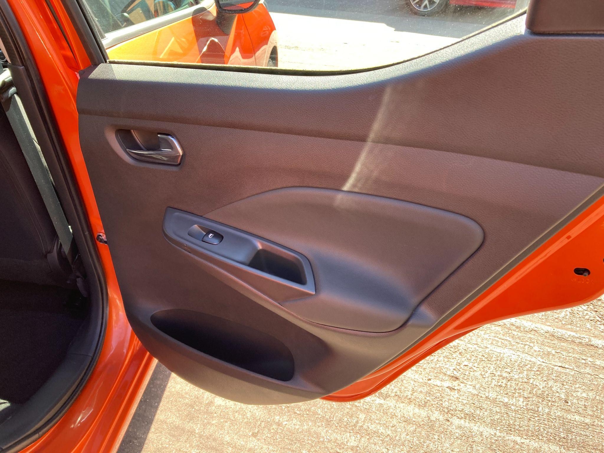 Nissan Micra Image 32