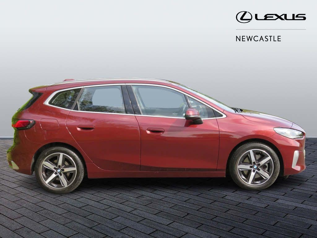 BMW 2 Series Active Tourer Image 2