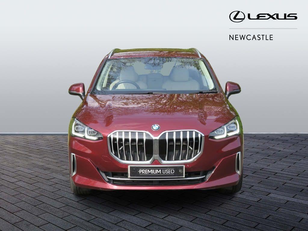 BMW 2 Series Active Tourer Image 10