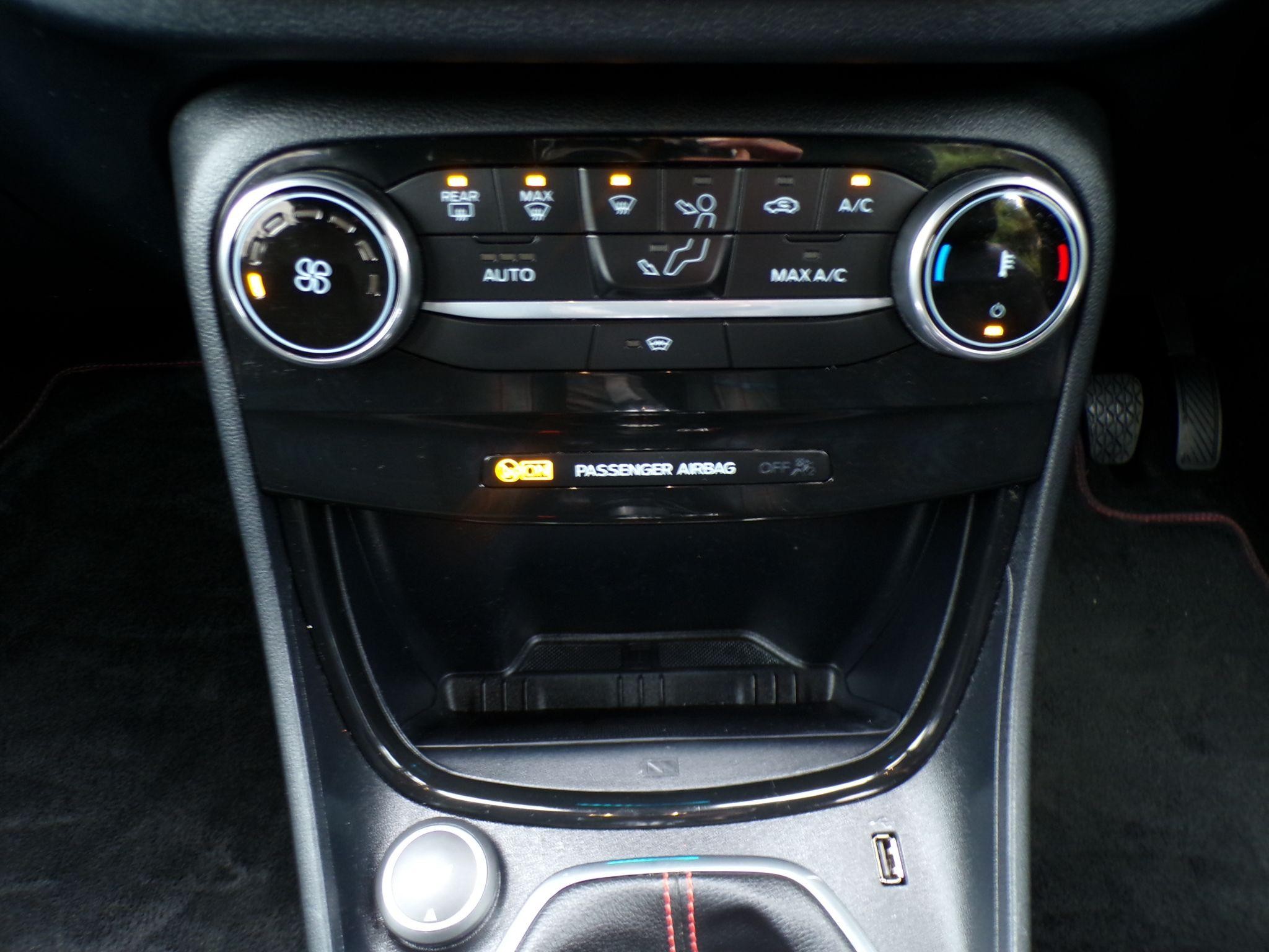 Ford Puma Image 18