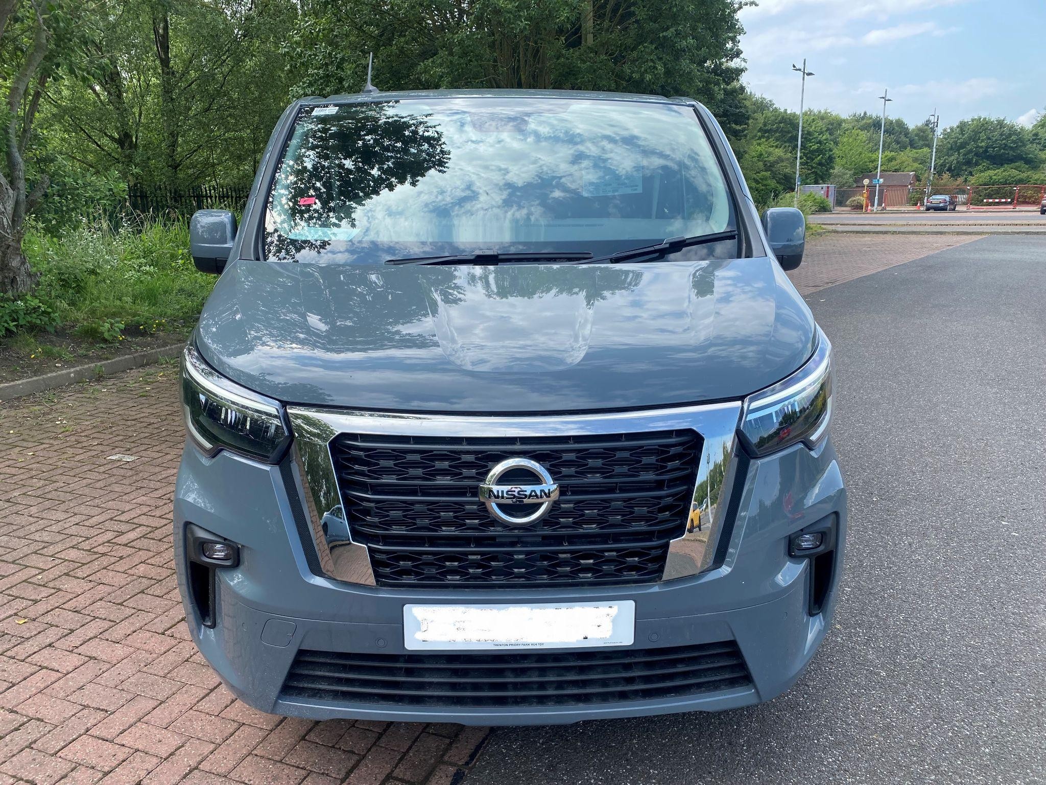 Nissan Primastar Image 1