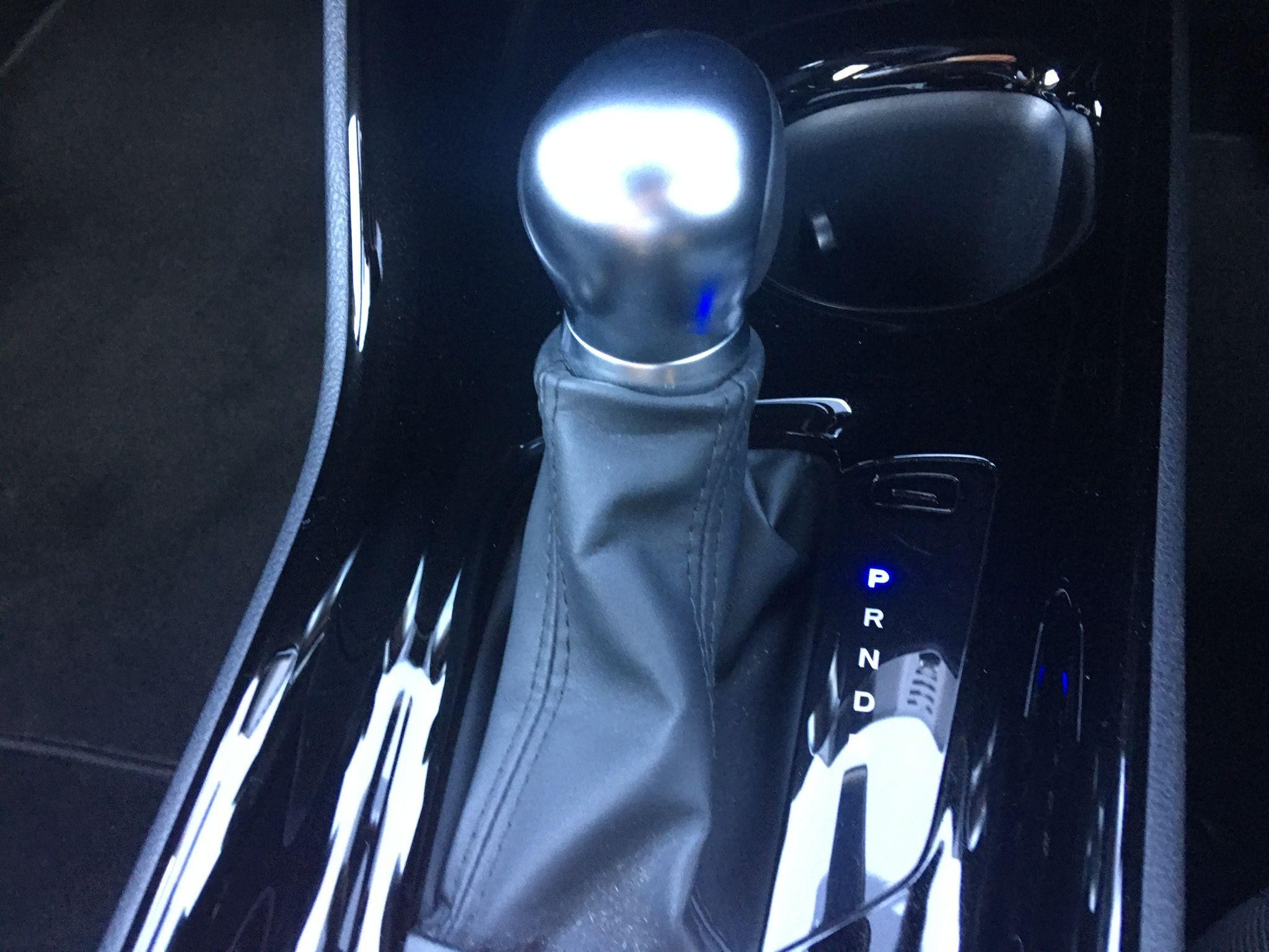 Toyota C-HR Image 43