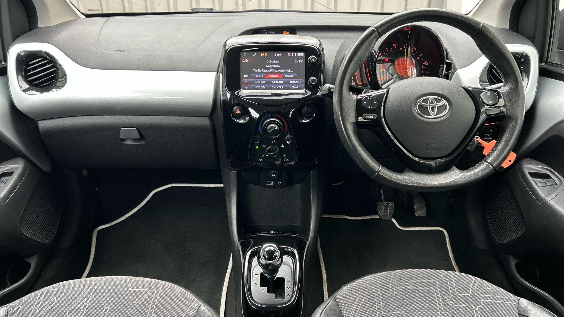 Toyota Aygo Image 11