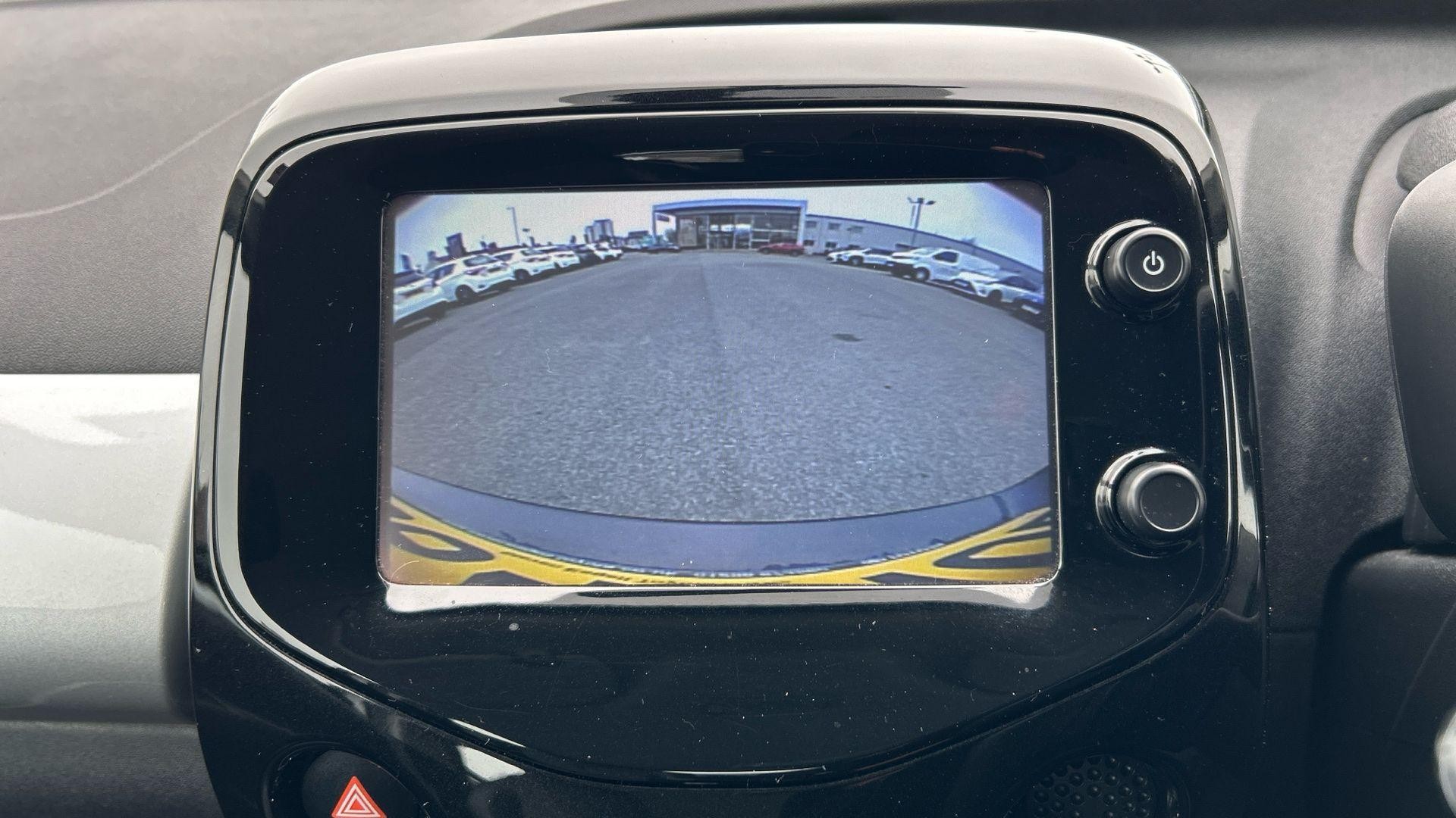 Toyota Aygo Image 13