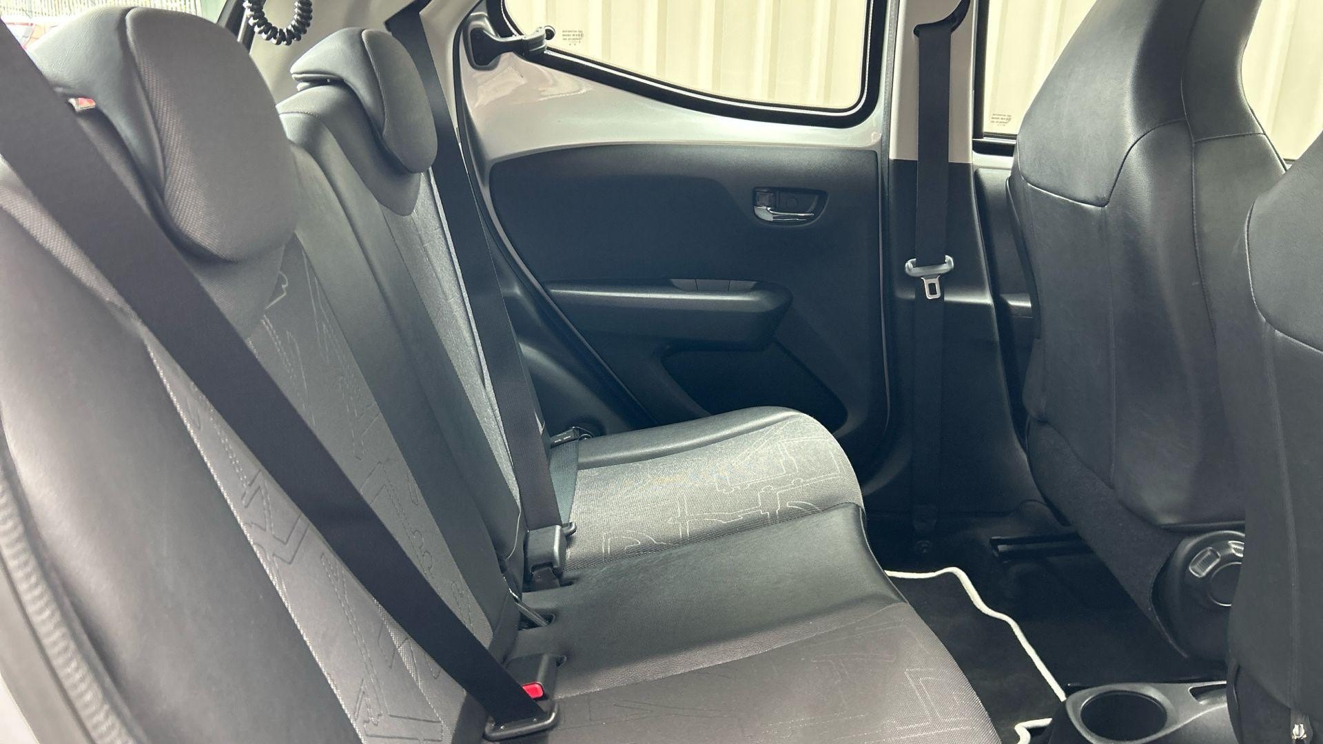 Toyota Aygo Image 18