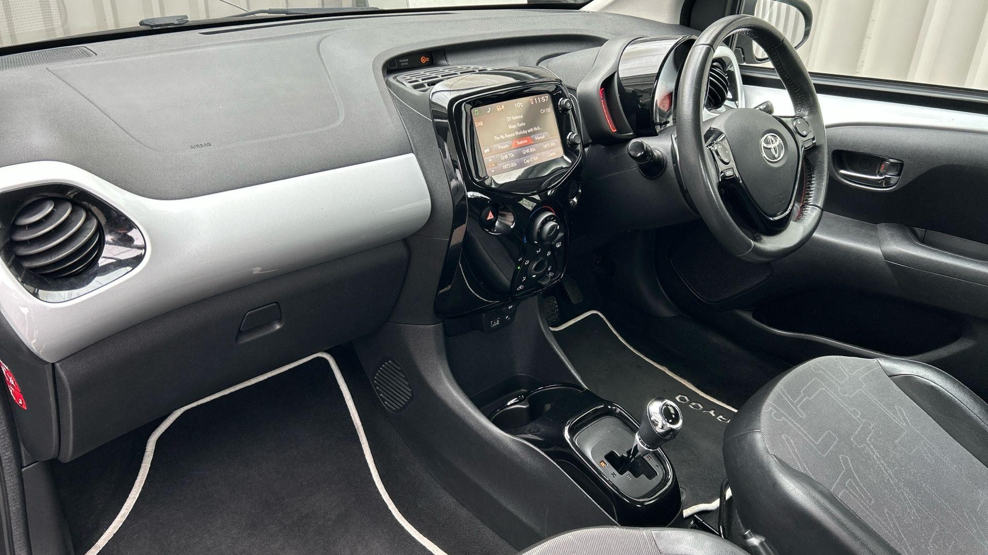 Toyota Aygo Image 36