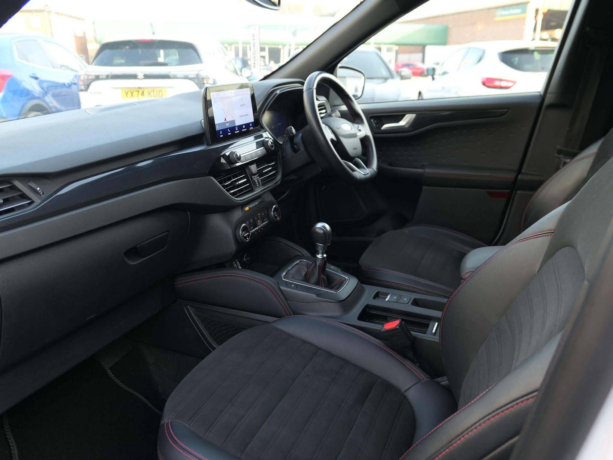 Ford Kuga Image 10