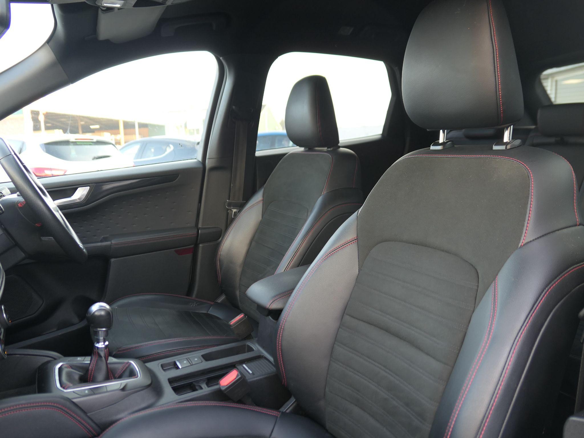 Ford Kuga Image 23