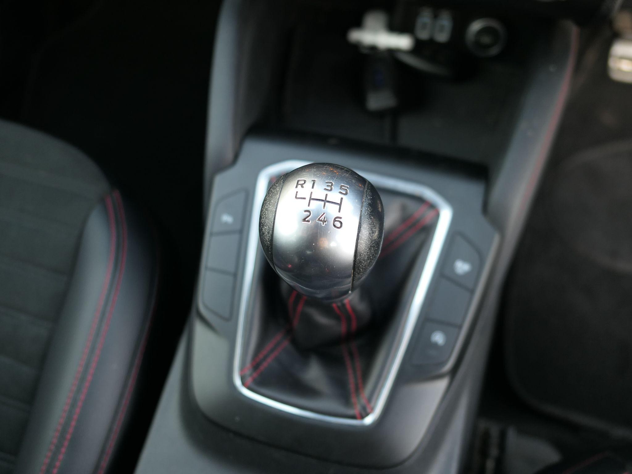 Ford Kuga Image 26