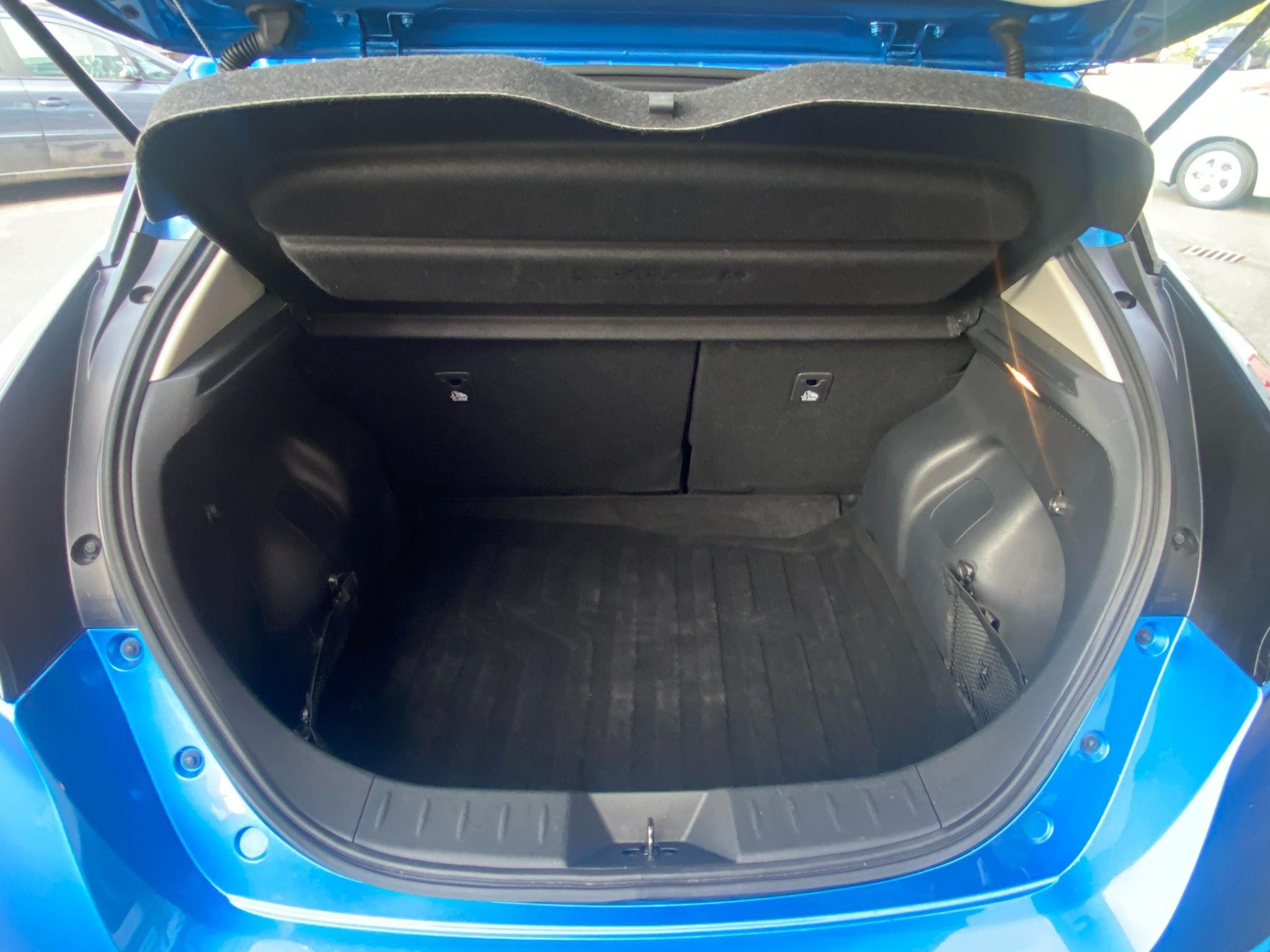 Nissan LEAF Image 17