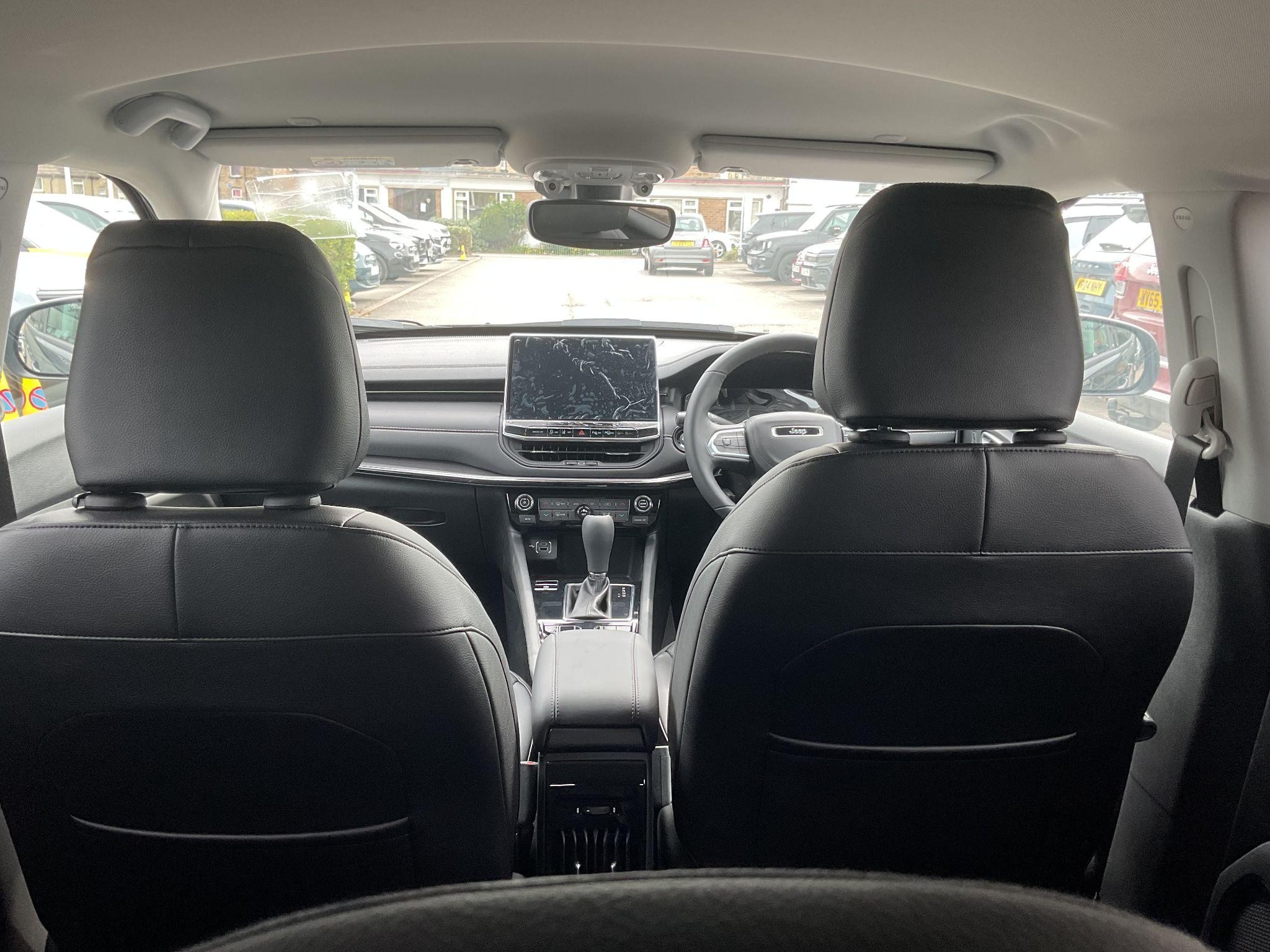 Jeep Compass Image 13