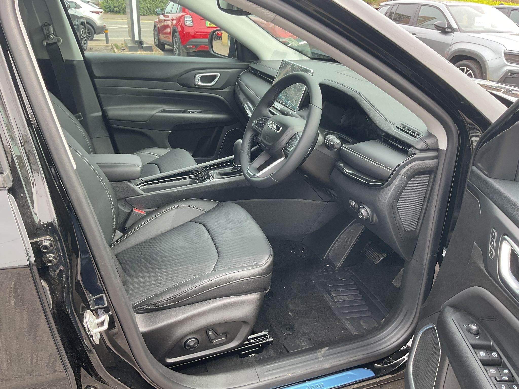 Jeep Compass Image 15
