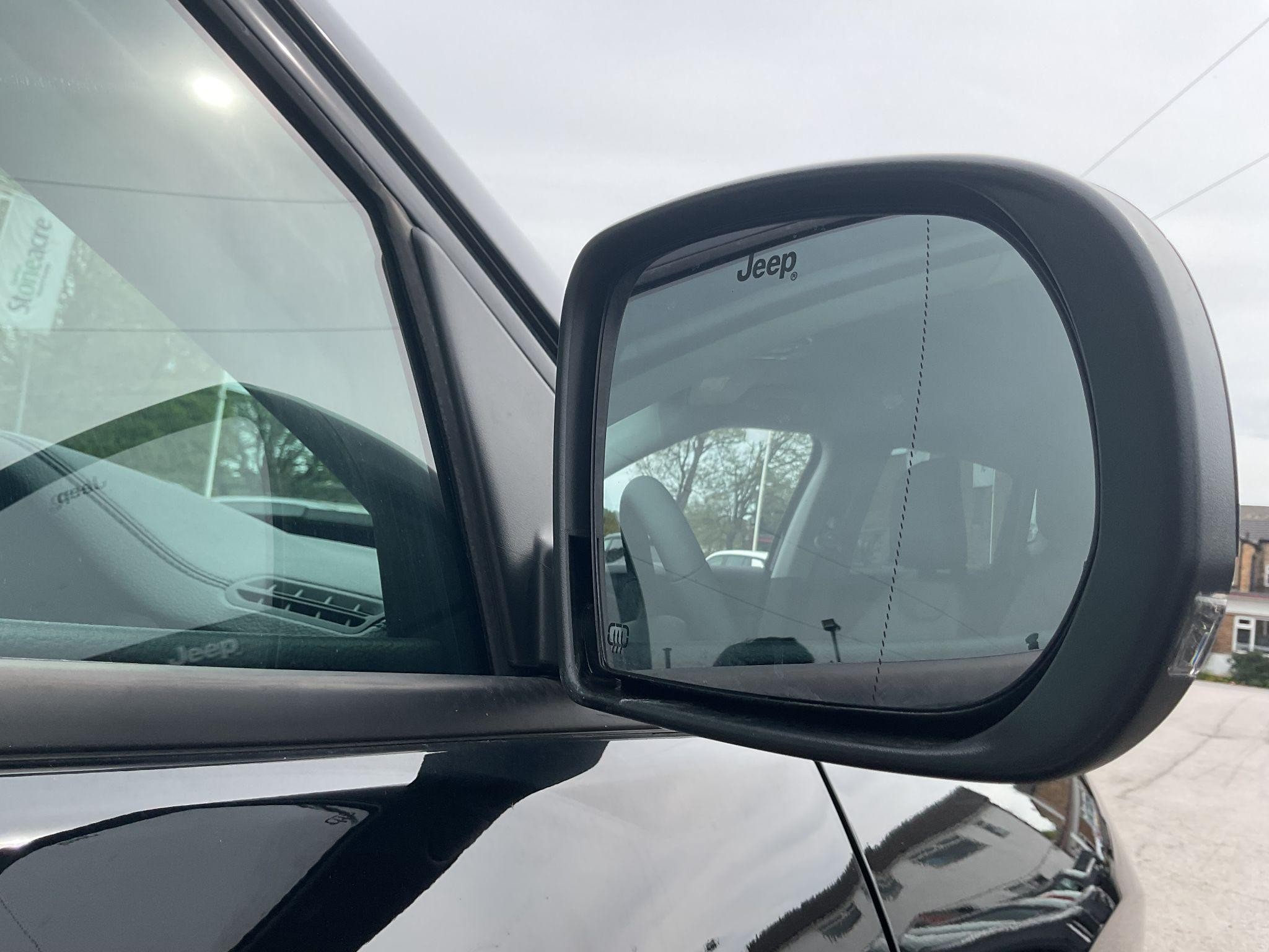Jeep Compass Image 33